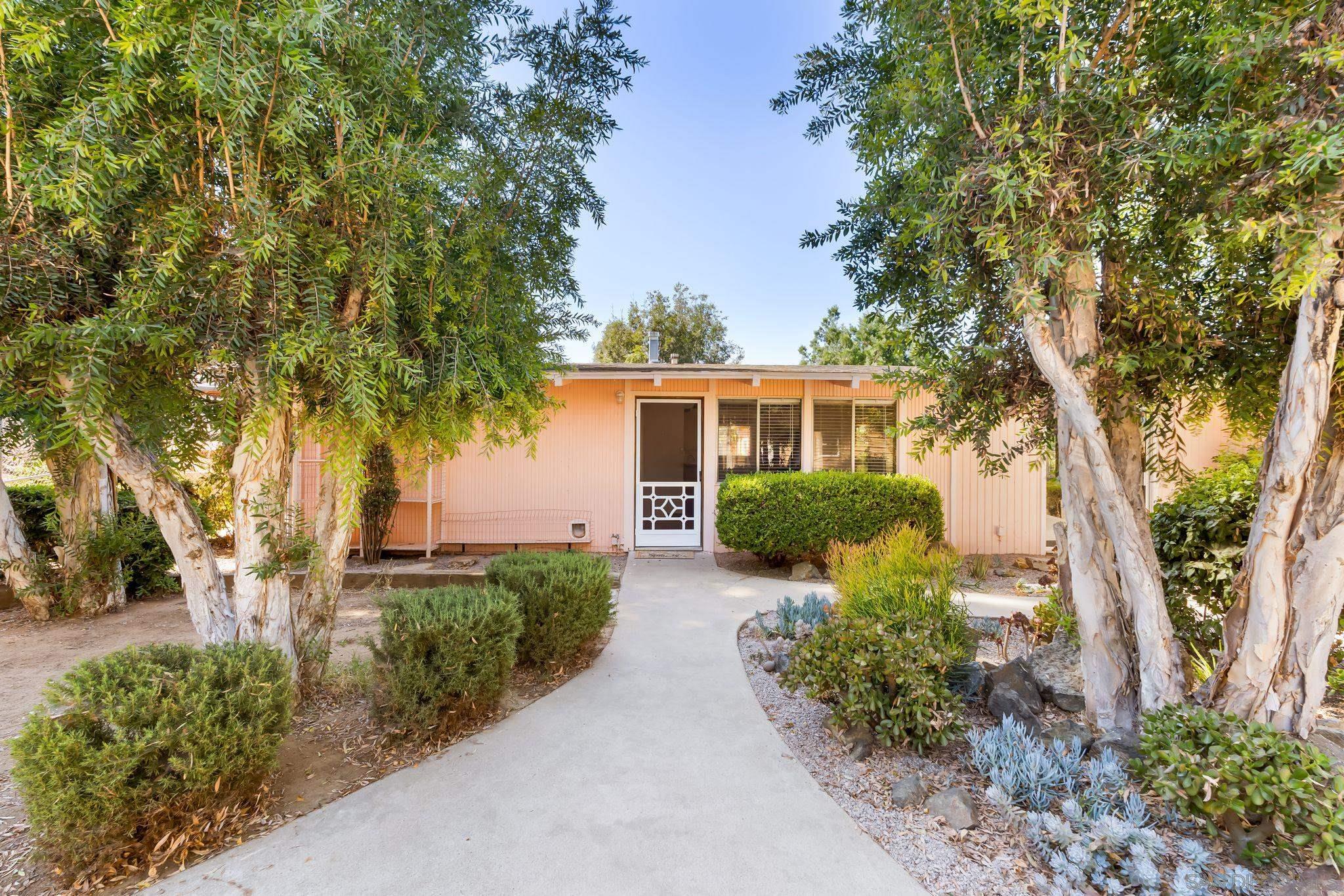 Front Image Thumbnail for SD250036821