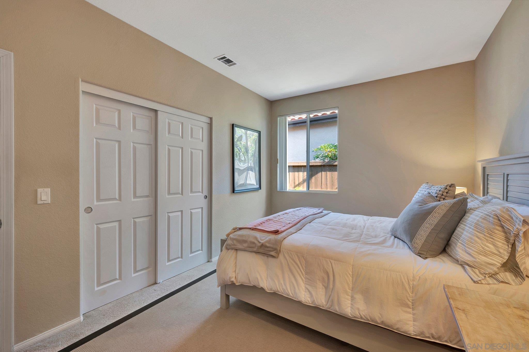 Detail Gallery Image 16 of 40 For 2251  Paseo Saucedal, Carlsbad,  CA 92009 - 3 Beds | 2 Baths