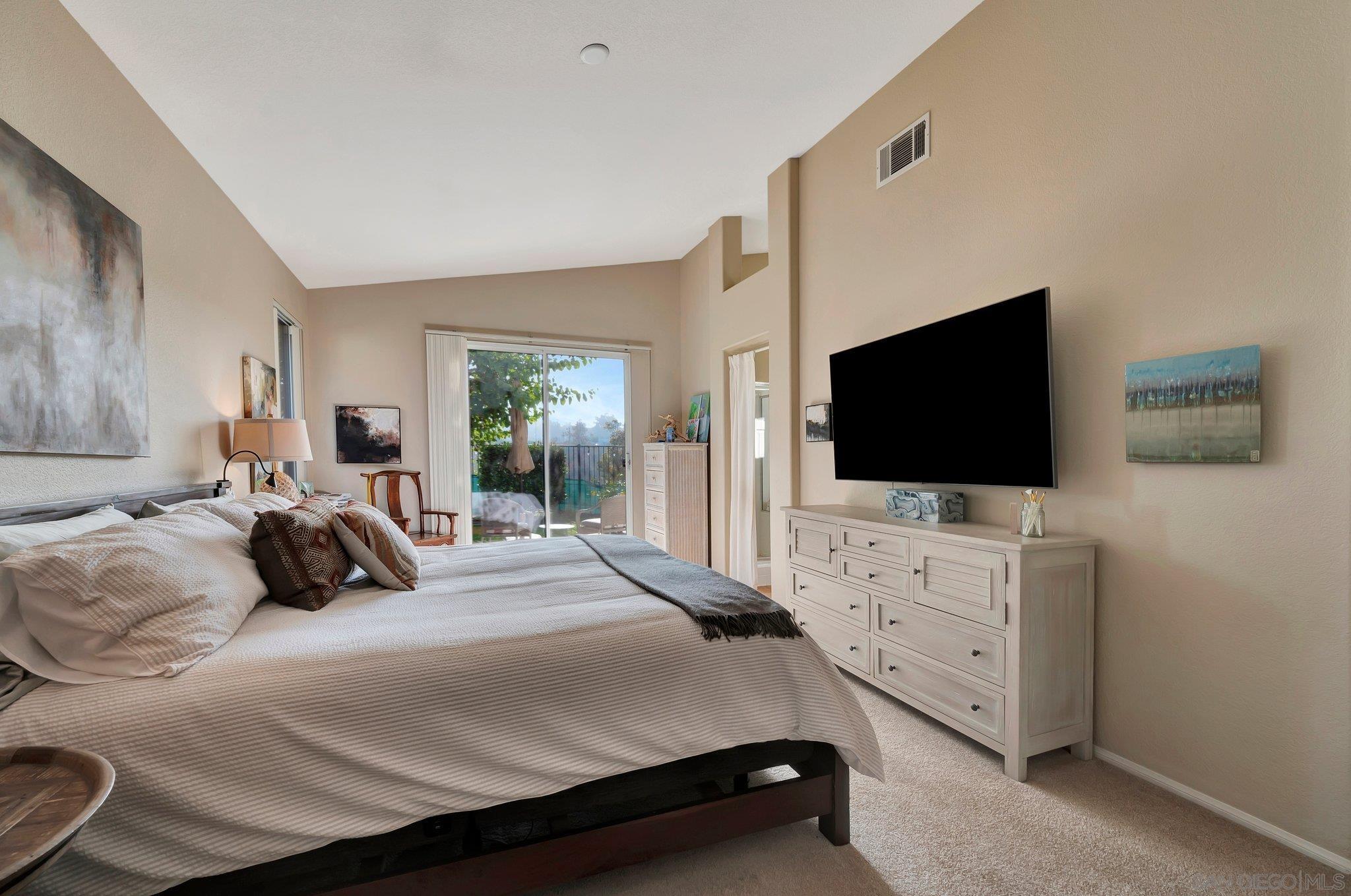 Detail Gallery Image 21 of 40 For 2251  Paseo Saucedal, Carlsbad,  CA 92009 - 3 Beds | 2 Baths
