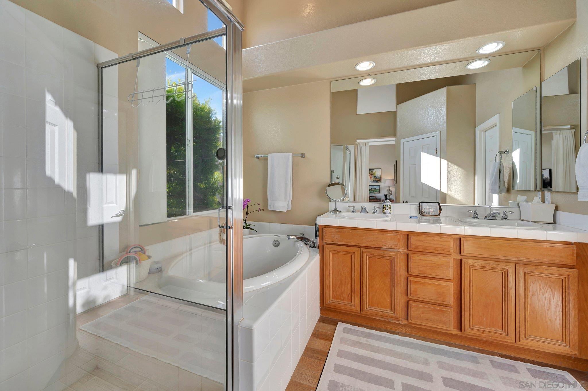 Detail Gallery Image 25 of 40 For 2251  Paseo Saucedal, Carlsbad,  CA 92009 - 3 Beds | 2 Baths