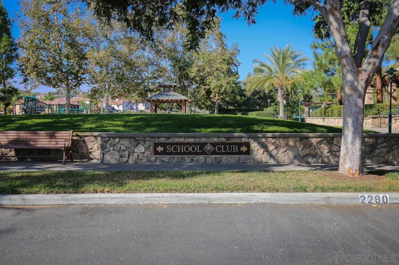 Detail Gallery Image 32 of 40 For 2251  Paseo Saucedal, Carlsbad,  CA 92009 - 3 Beds | 2 Baths