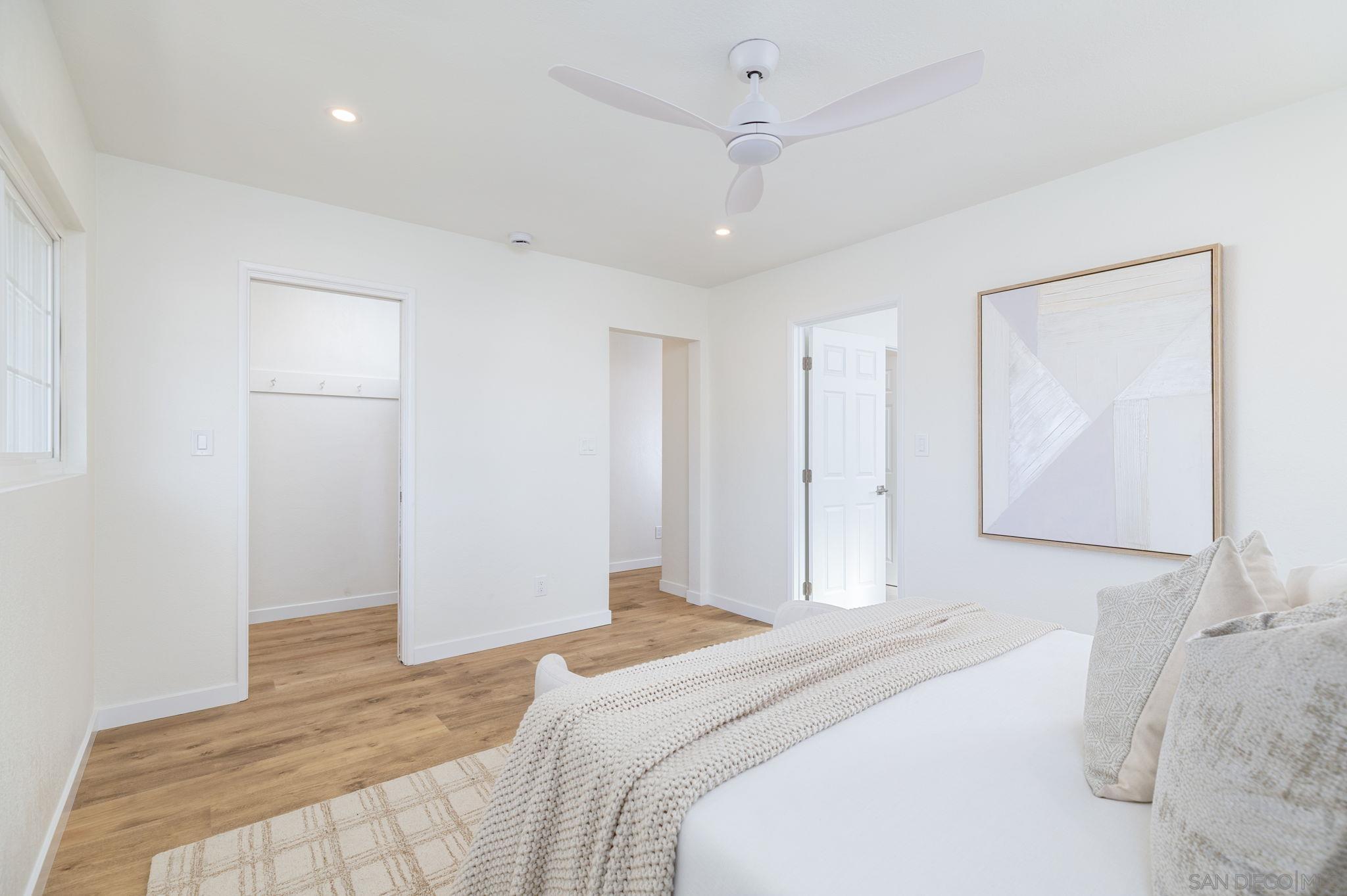 Detail Gallery Image 8 of 27 For 1674  Evergreen Street, San Diego,  CA 92106 - 3 Beds | 2 Baths