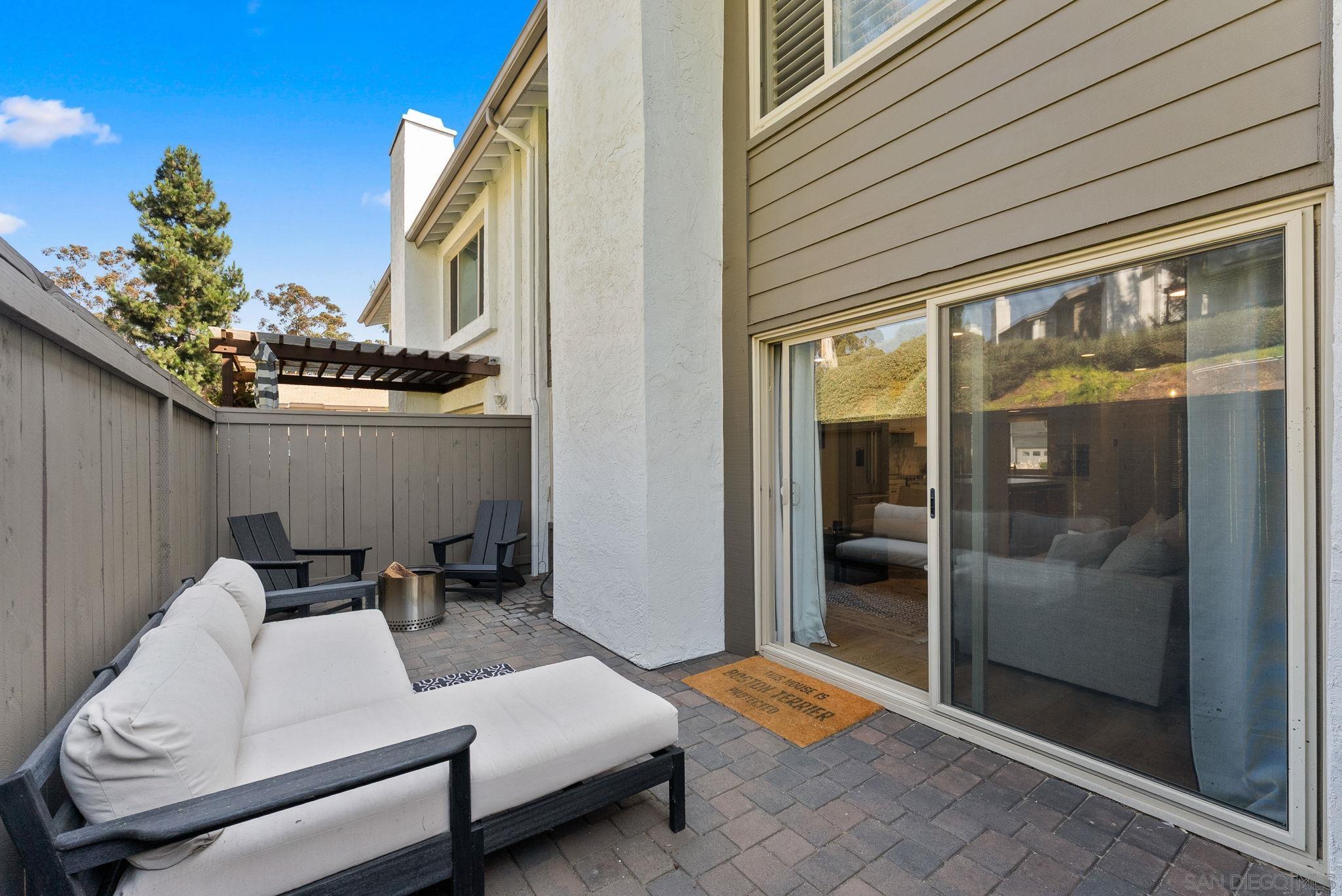 Detail Gallery Image 26 of 35 For 10280  Caminito Rio Branco, San Diego,  CA 92131 - 3 Beds | 2/1 Baths