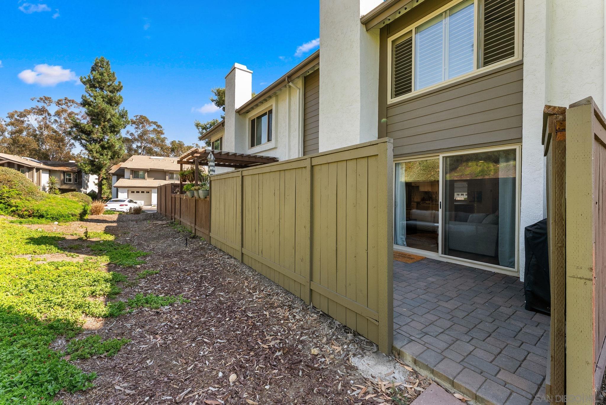 Detail Gallery Image 29 of 35 For 10280  Caminito Rio Branco, San Diego,  CA 92131 - 3 Beds | 2/1 Baths