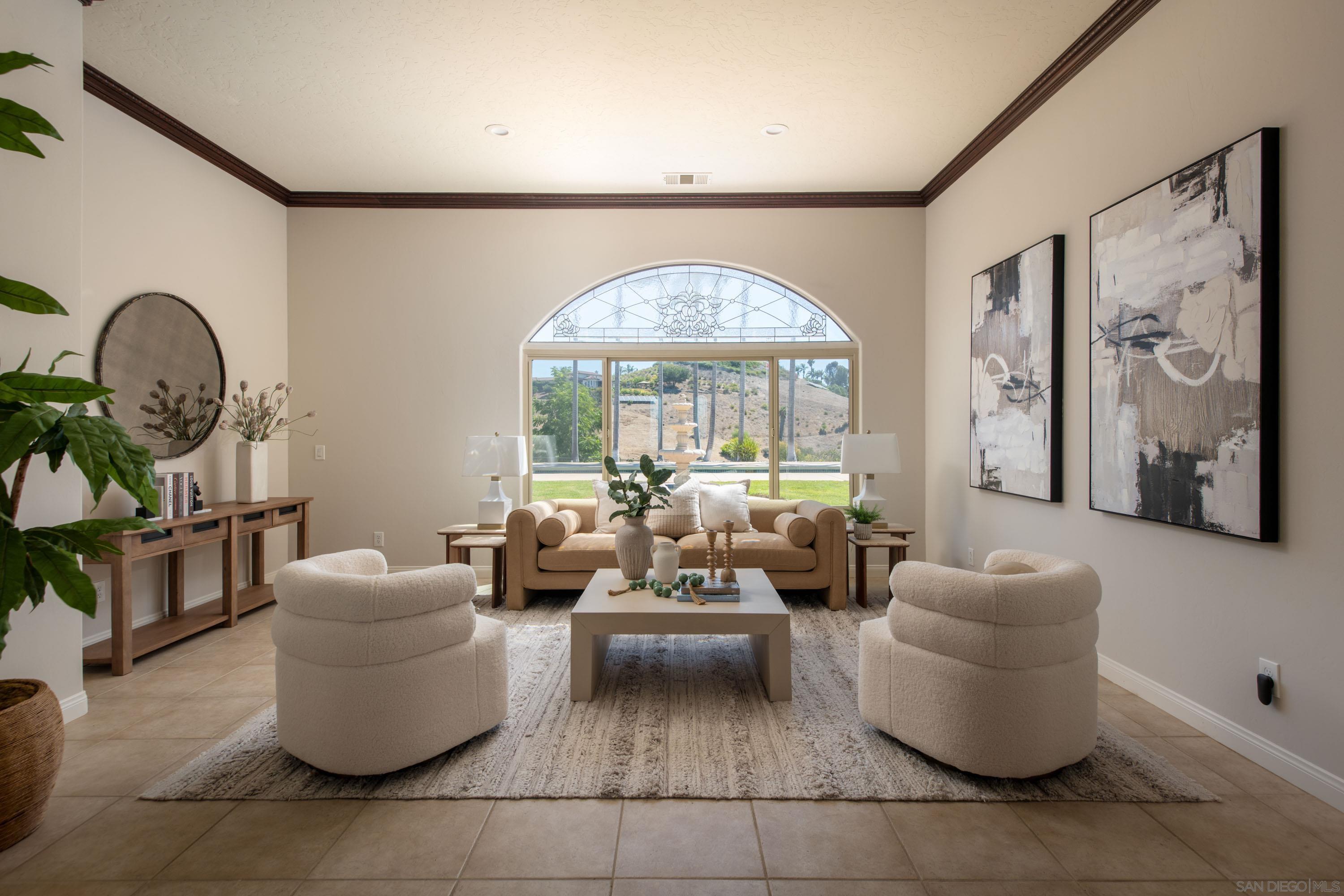 Detail Gallery Image 4 of 47 For 30343  Calle La Reina, Bonsall,  CA 92003 - 4 Beds | 4 Baths