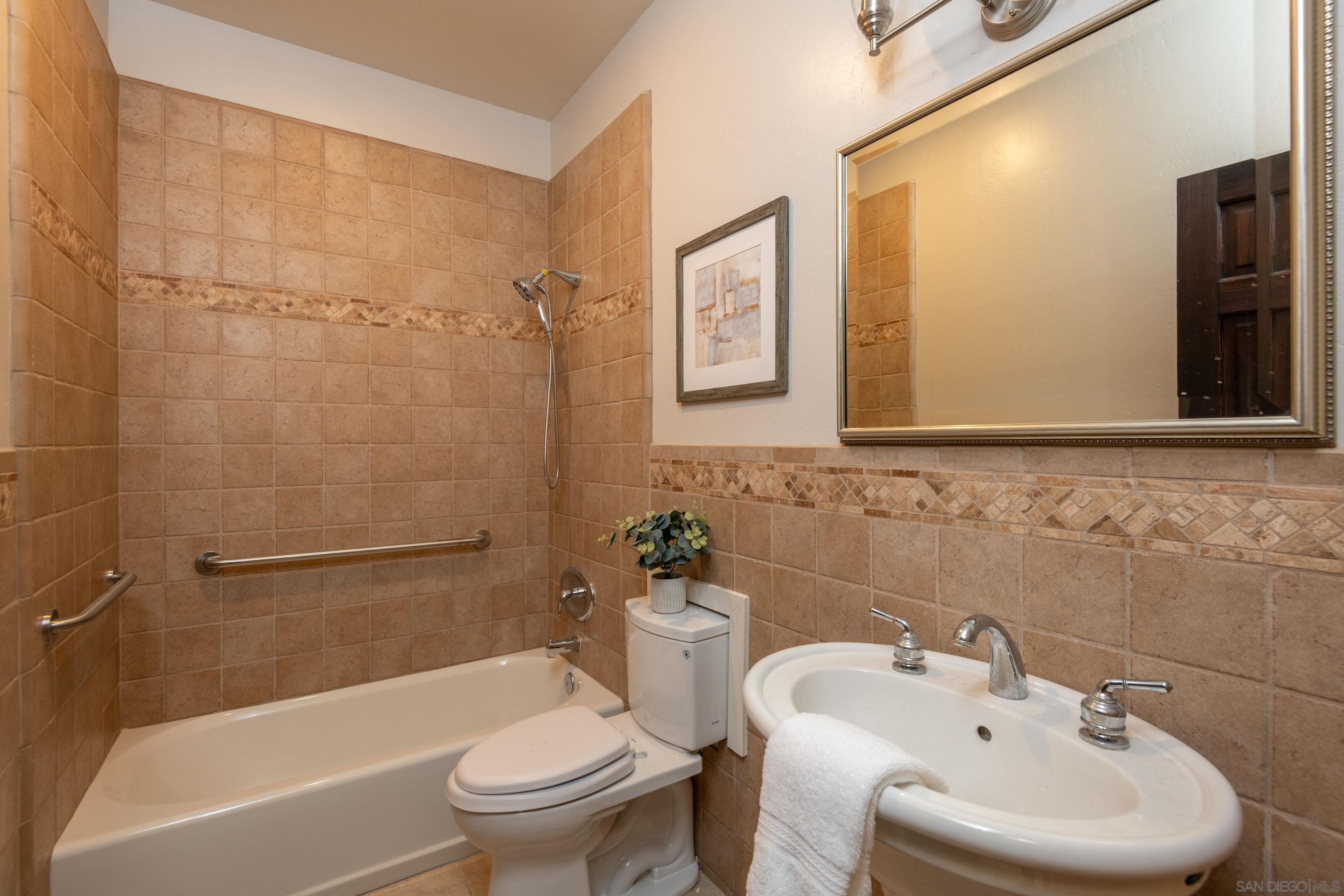 Detail Gallery Image 39 of 47 For 30343  Calle La Reina, Bonsall,  CA 92003 - 4 Beds | 4 Baths