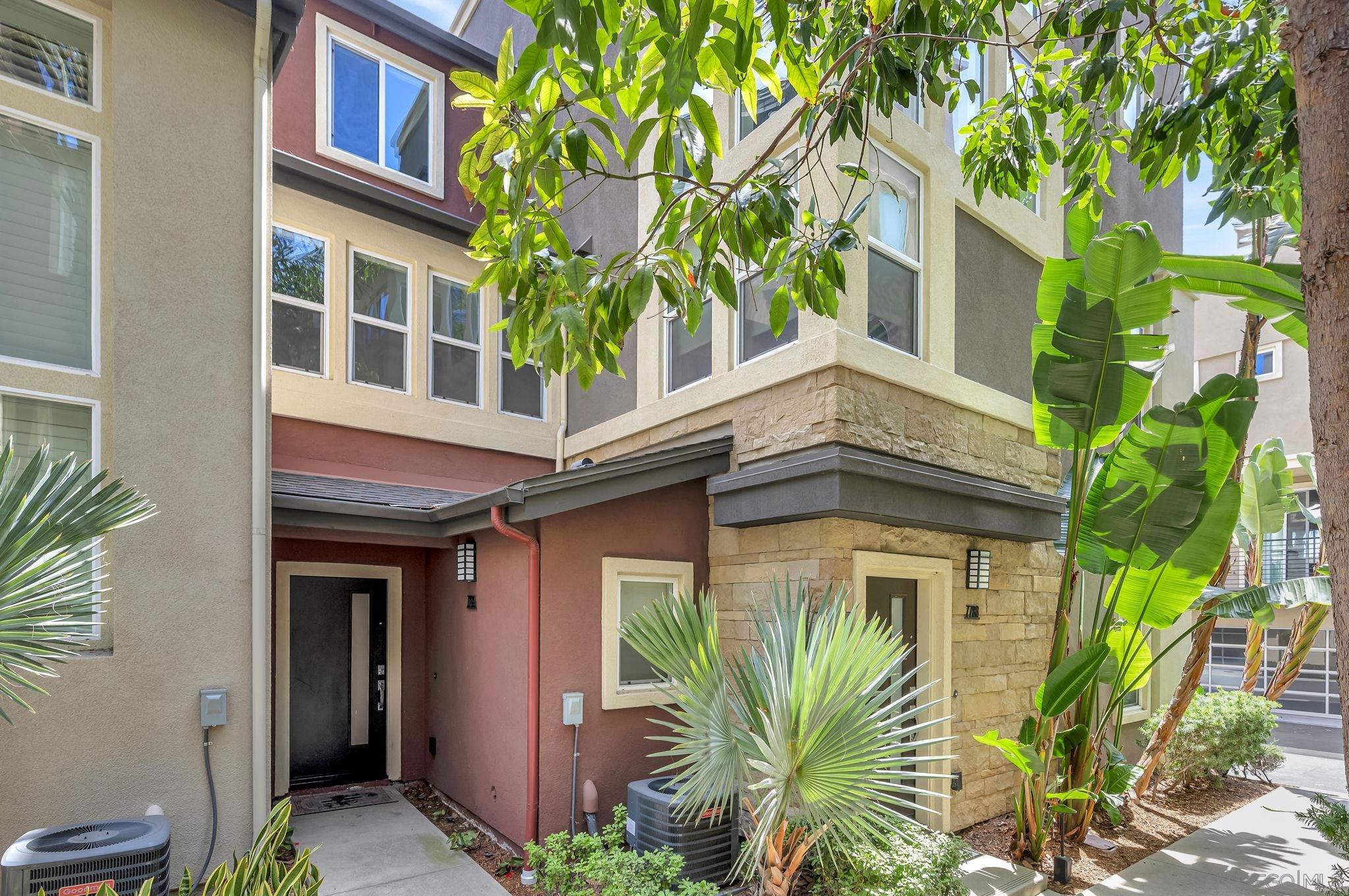 Front Image Thumbnail for SD250036942