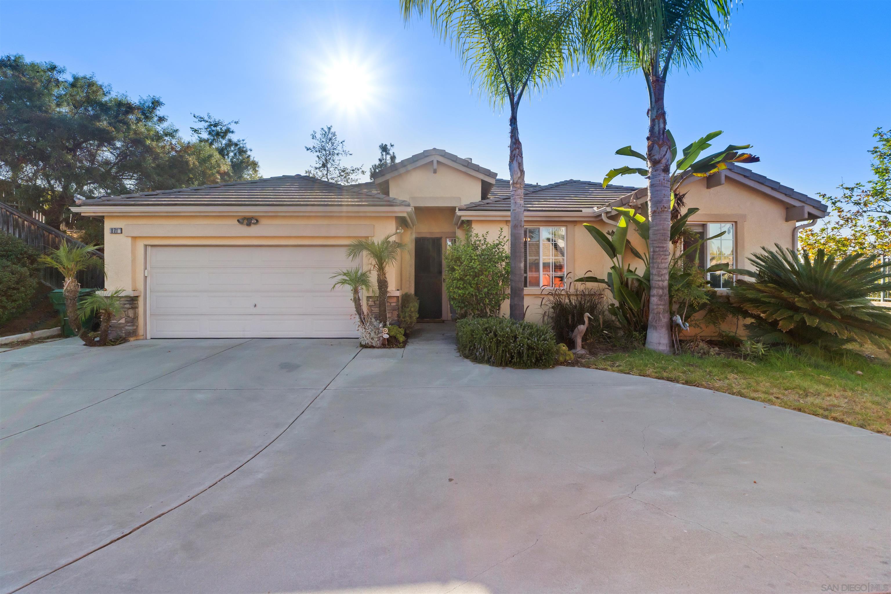 Front Image Thumbnail for SD250037023