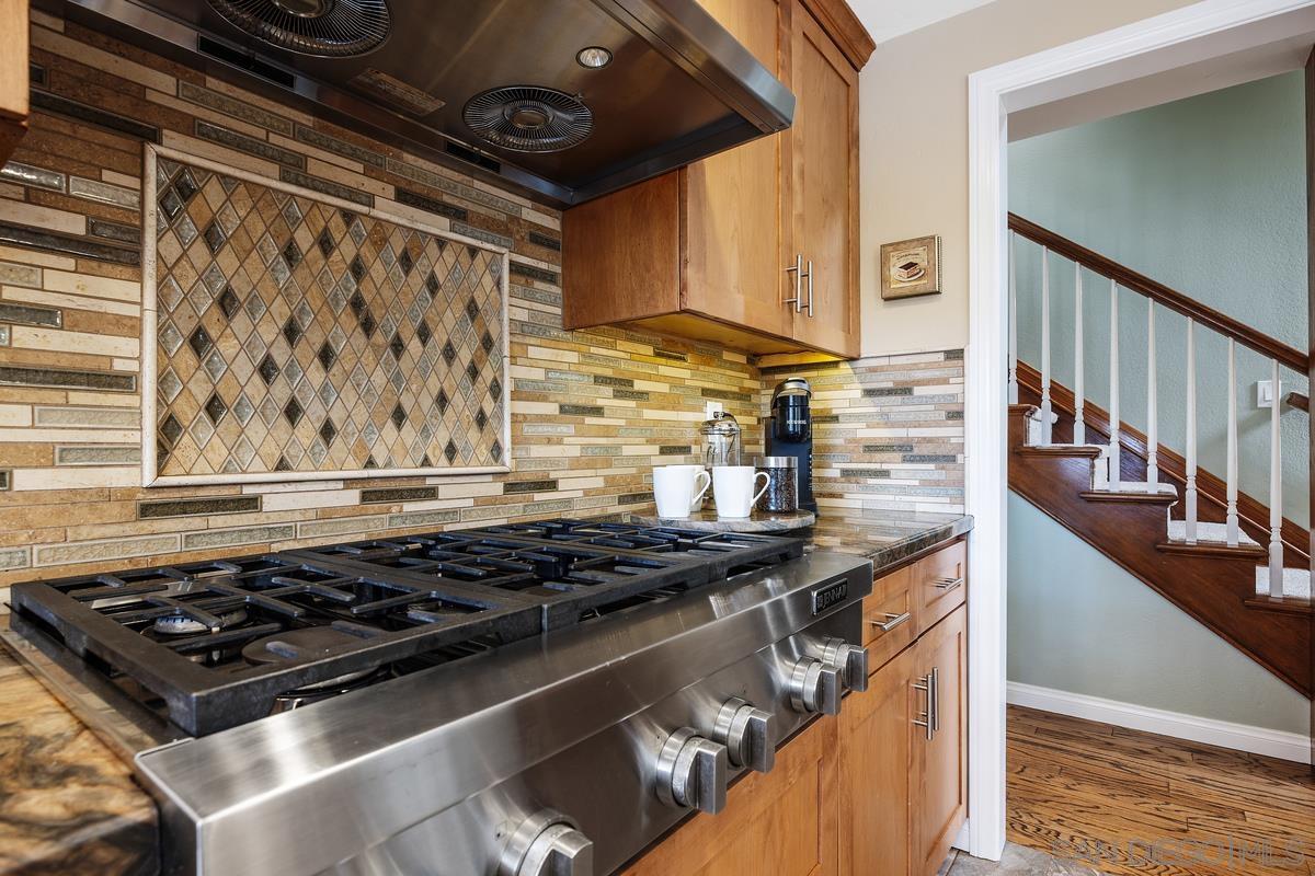 Detail Gallery Image 13 of 34 For 12026  Medoc Ln., San Diego,  CA 92131 - 4 Beds | 2/1 Baths