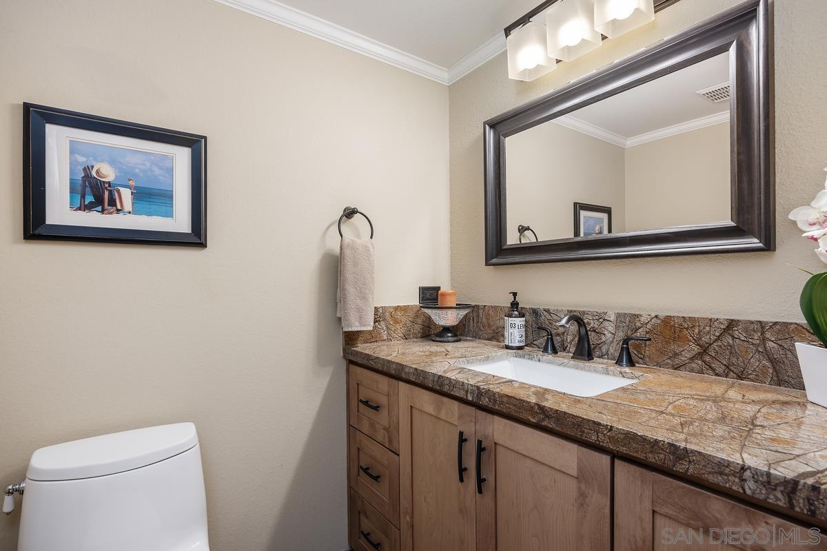 Detail Gallery Image 17 of 34 For 12026  Medoc Ln., San Diego,  CA 92131 - 4 Beds | 2/1 Baths