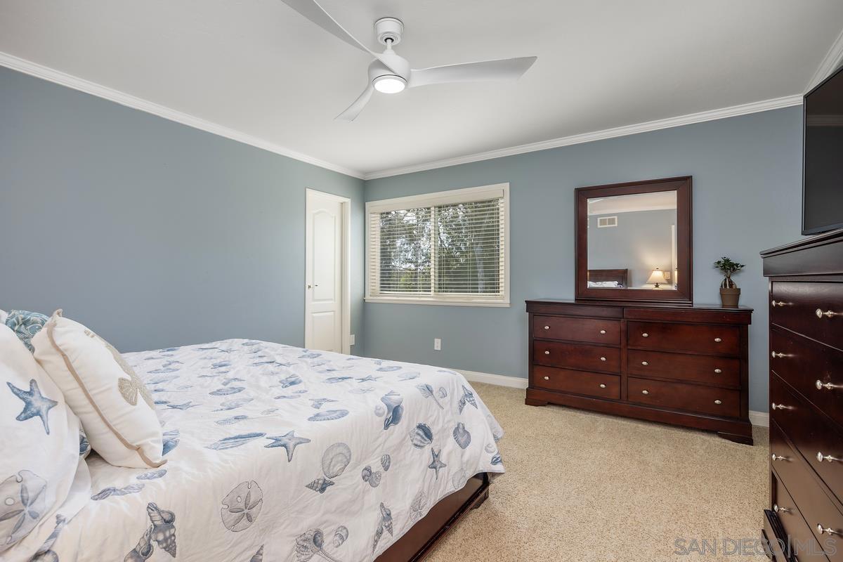 Detail Gallery Image 19 of 34 For 12026  Medoc Ln., San Diego,  CA 92131 - 4 Beds | 2/1 Baths