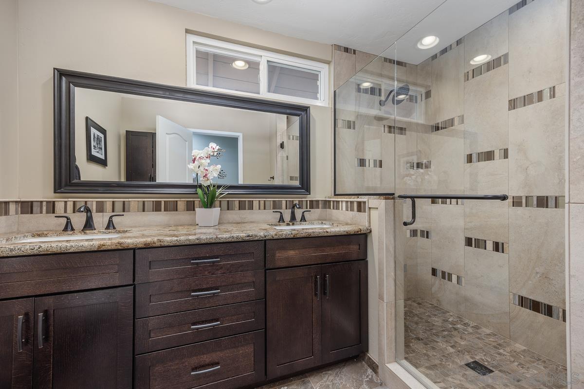 Detail Gallery Image 27 of 34 For 12026  Medoc Ln., San Diego,  CA 92131 - 4 Beds | 2/1 Baths