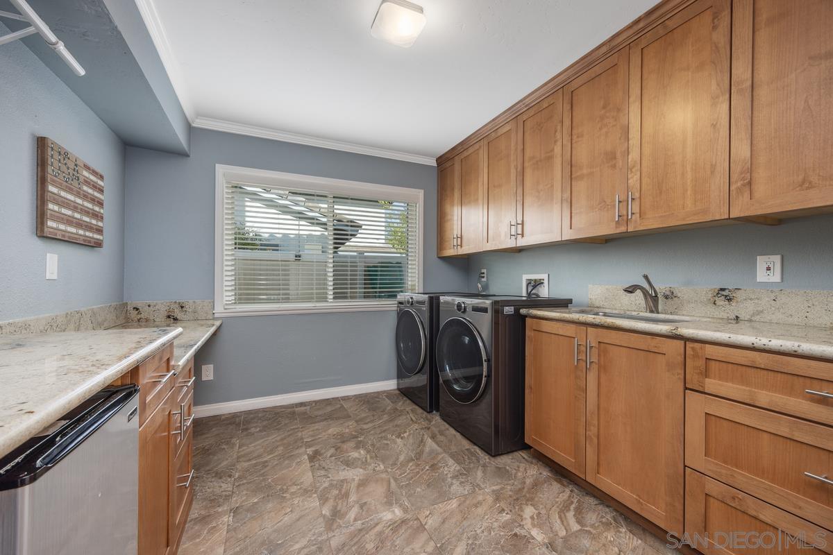 Detail Gallery Image 28 of 34 For 12026  Medoc Ln., San Diego,  CA 92131 - 4 Beds | 2/1 Baths