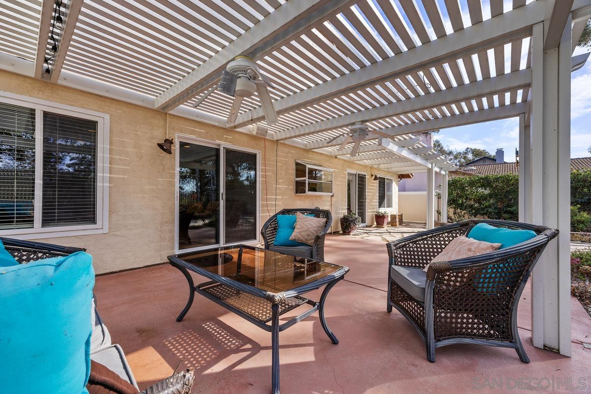 Detail Gallery Image 30 of 34 For 12026  Medoc Ln., San Diego,  CA 92131 - 4 Beds | 2/1 Baths