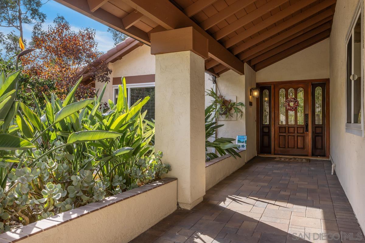 Detail Gallery Image 4 of 34 For 12026  Medoc Ln., San Diego,  CA 92131 - 4 Beds | 2/1 Baths