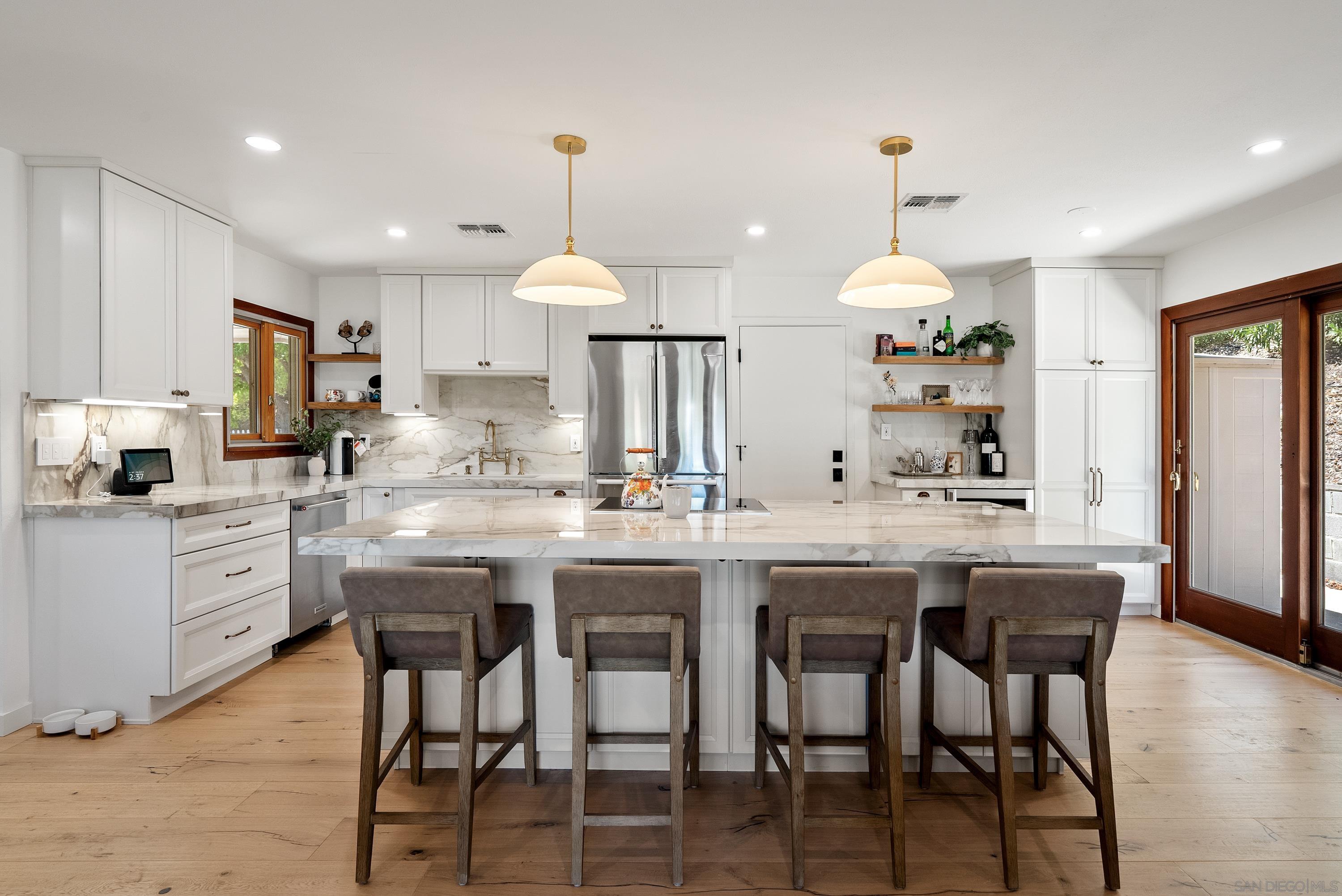 Detail Gallery Image 1 of 31 For 1714  Highland Park Dr, Paso Robles,  CA 93446 - 3 Beds | 2 Baths