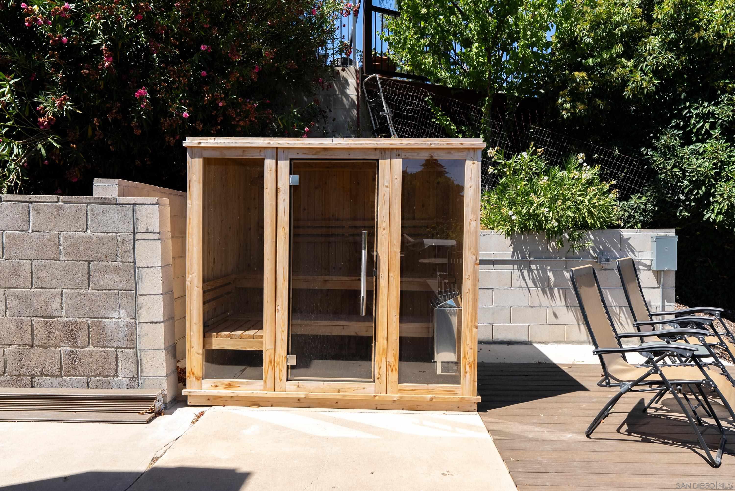 Detail Gallery Image 27 of 31 For 1714  Highland Park Dr, Paso Robles,  CA 93446 - 3 Beds | 2 Baths