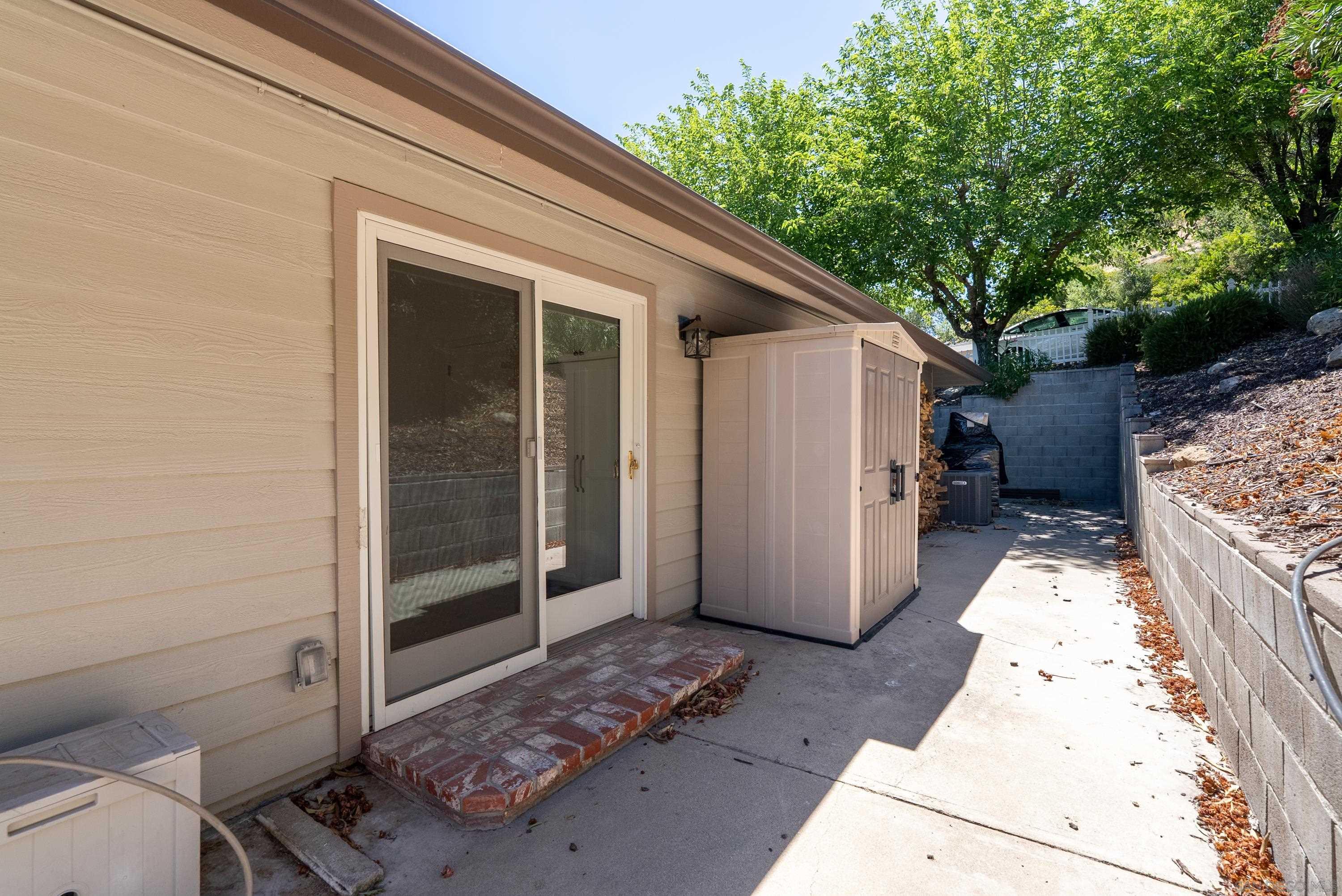 Detail Gallery Image 29 of 31 For 1714  Highland Park Dr, Paso Robles,  CA 93446 - 3 Beds | 2 Baths