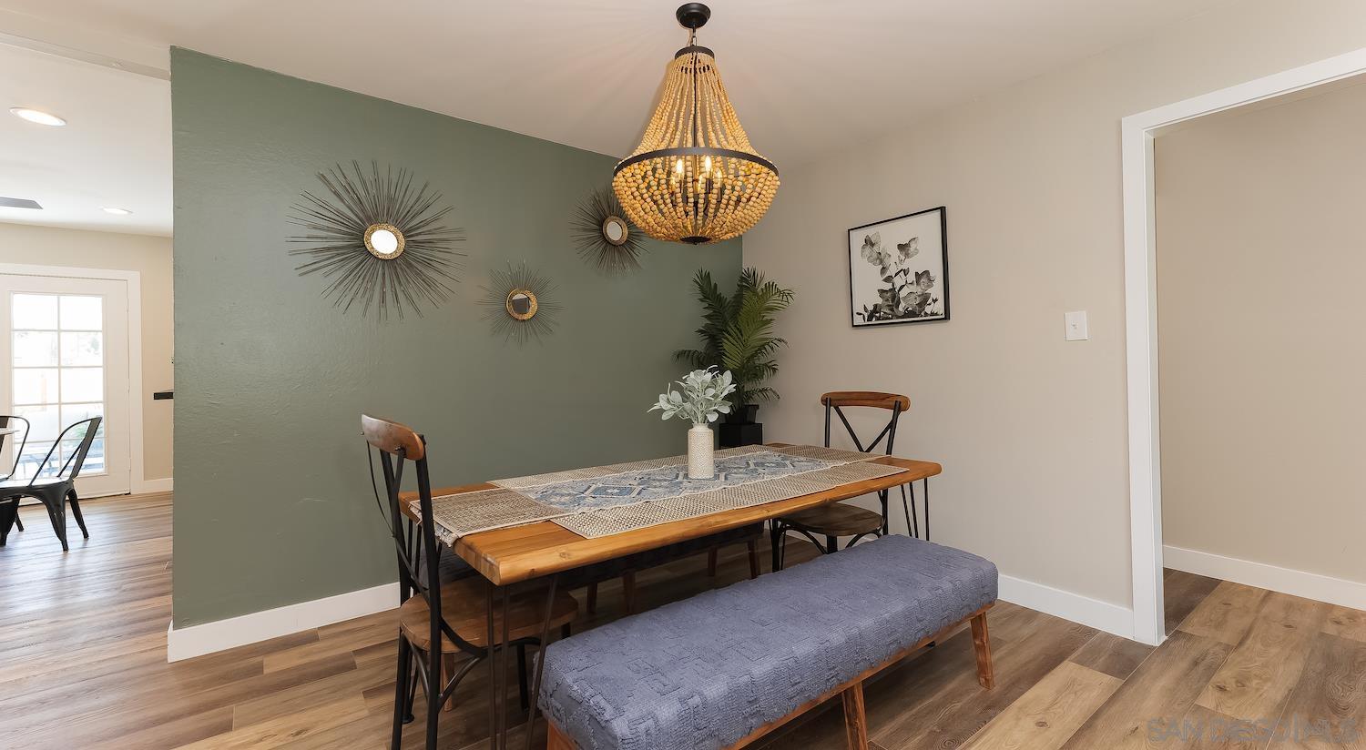 Detail Gallery Image 10 of 19 For Hilldale, Oceanside,  CA 92054 - 3 Beds | 2 Baths