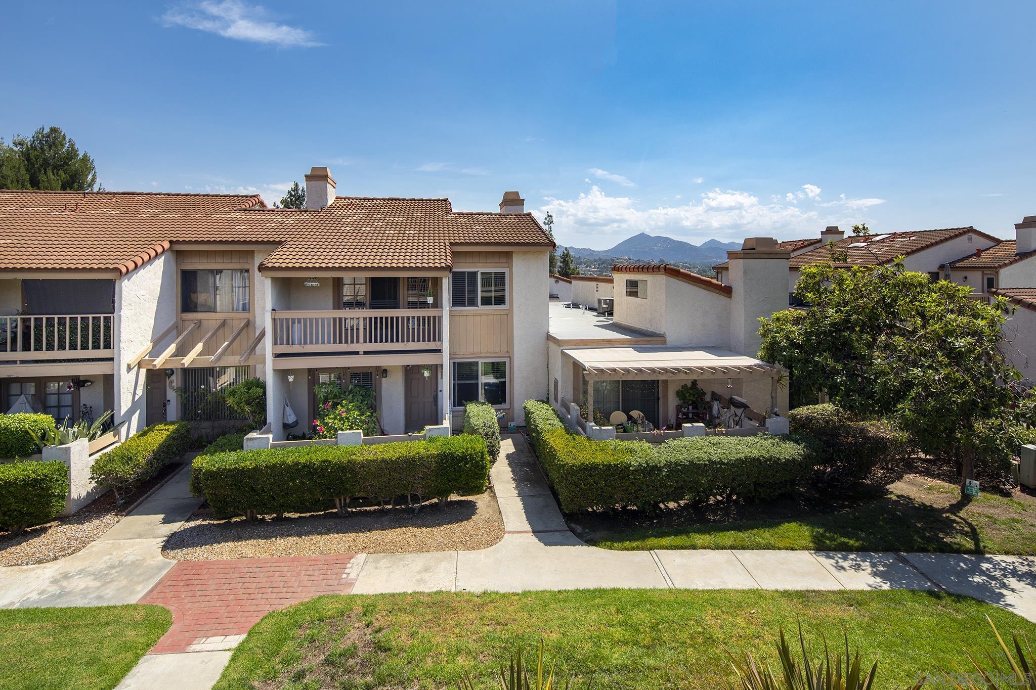 Front Image Thumbnail for SD250037152