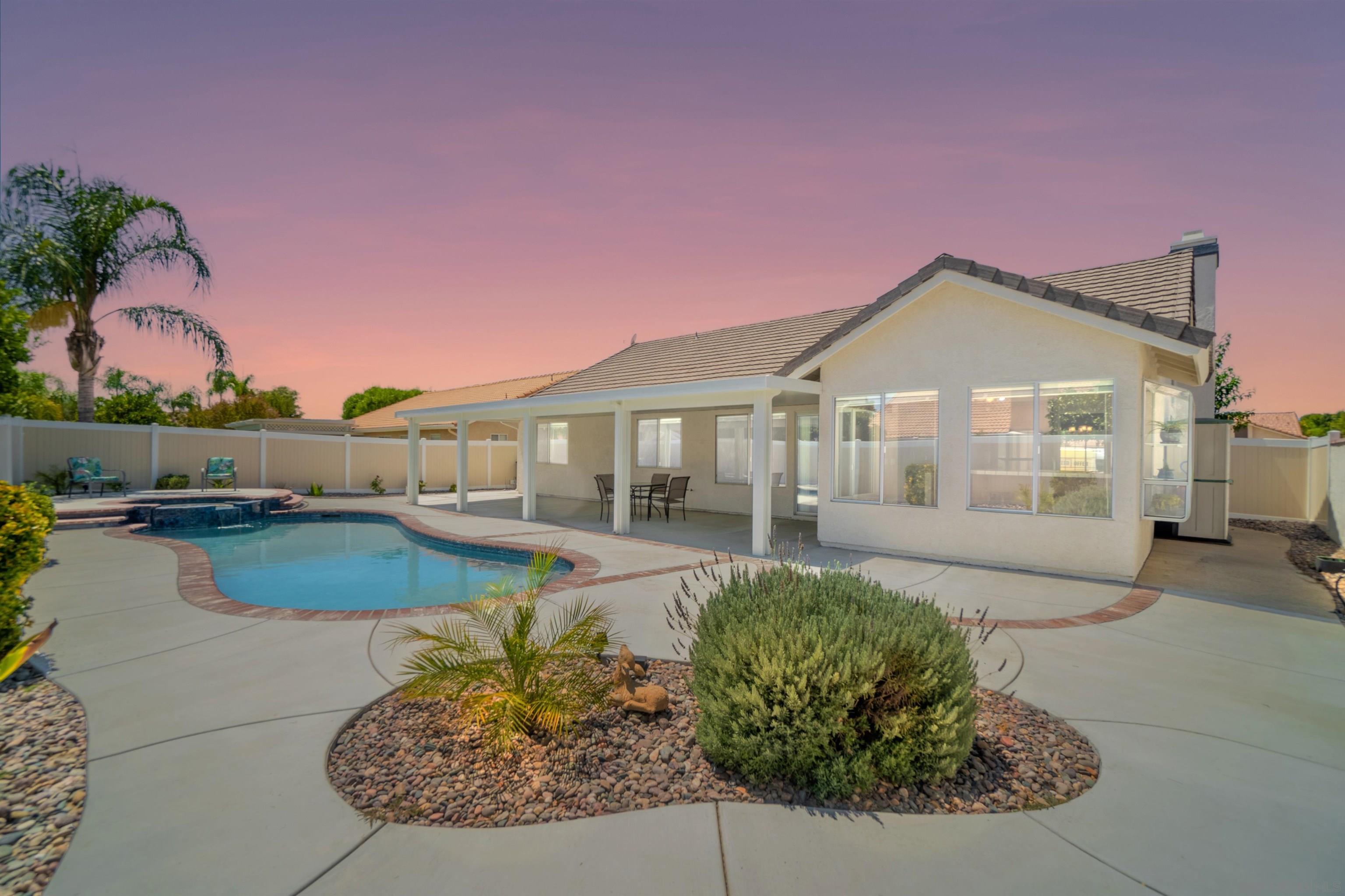 Front Image Thumbnail for SD250037160