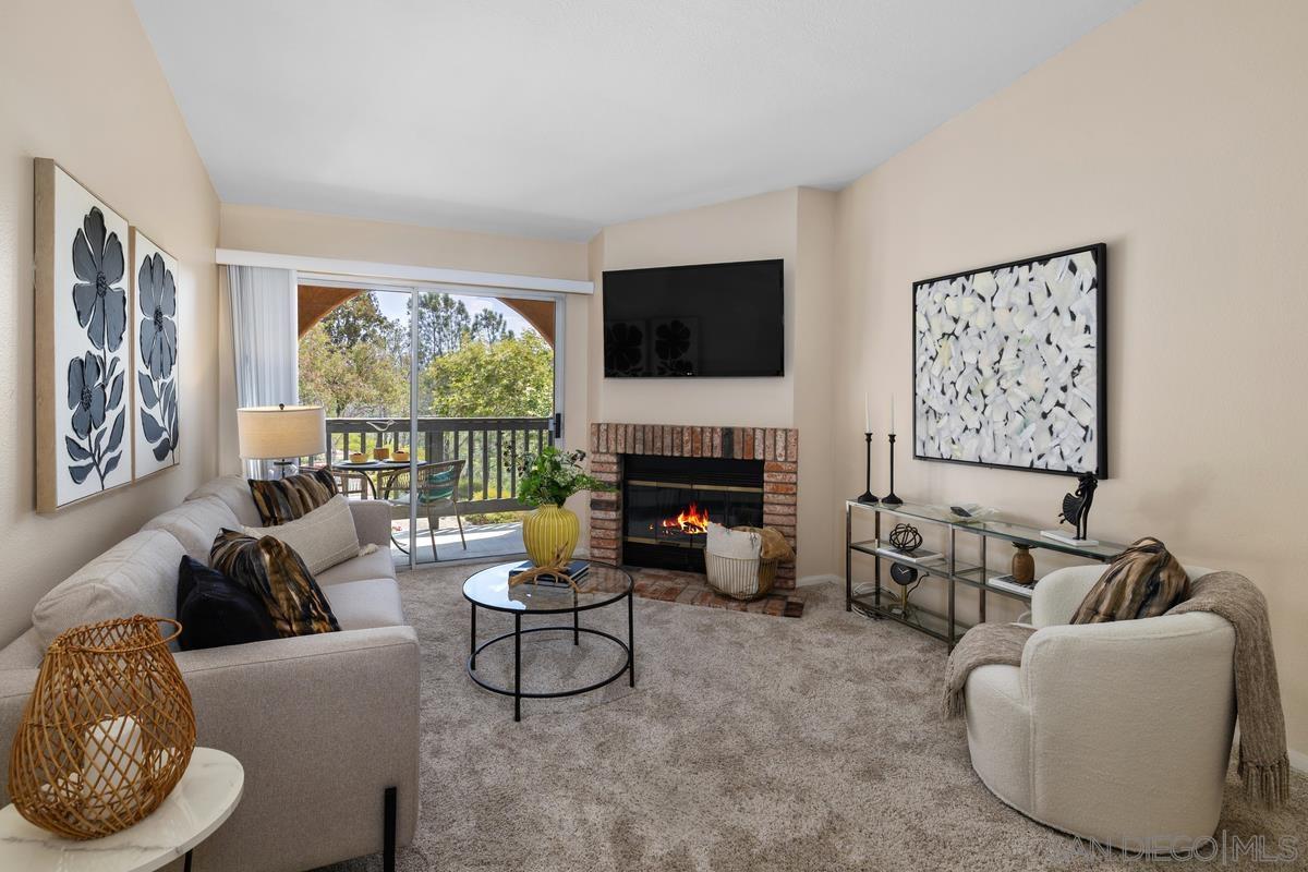 Front Image Thumbnail for SD250037299