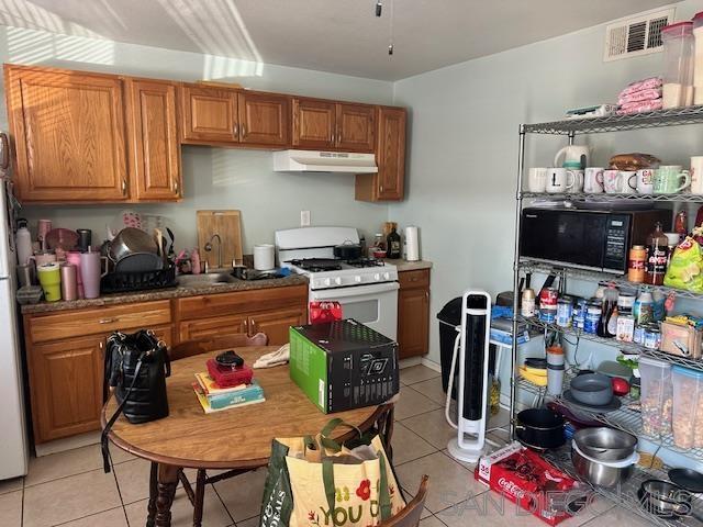 Detail Gallery Image 7 of 10 For 737  Renaud Ct, Calexico,  CA 92231 - – Beds | – Baths