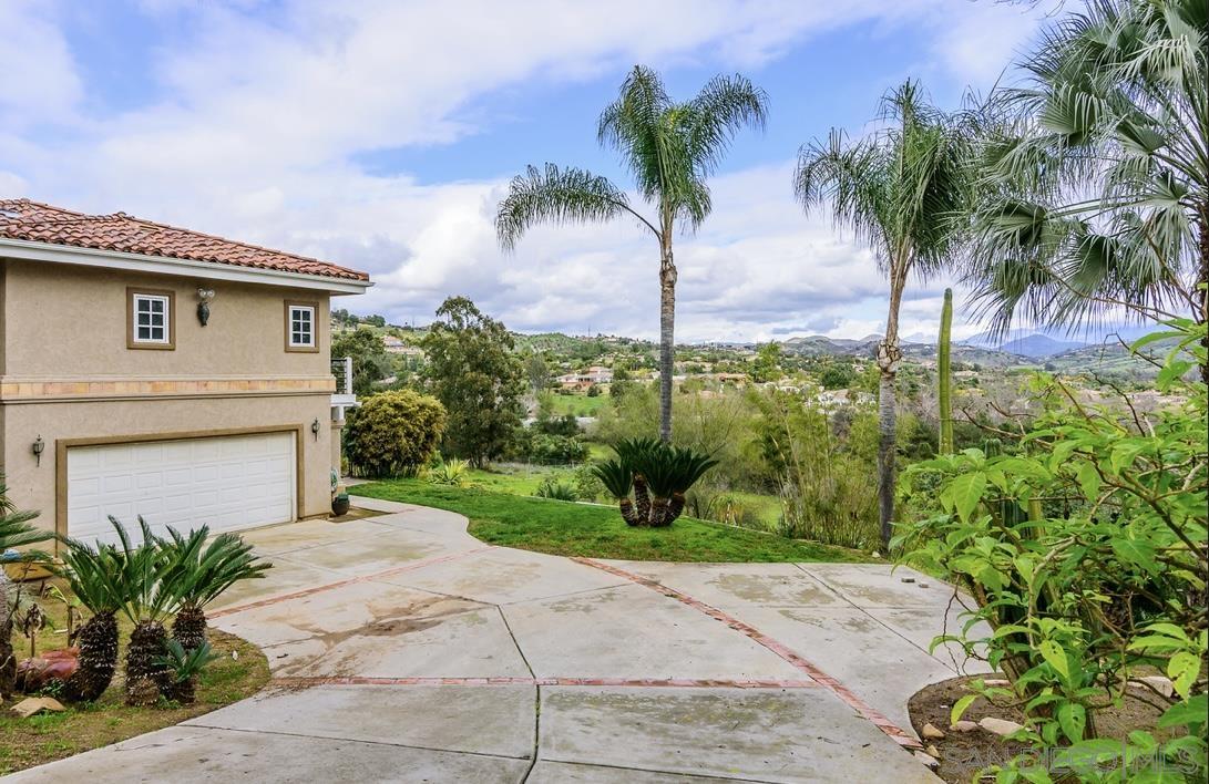 Detail Gallery Image 5 of 19 For 3508  Tierra Linda Ln, Fallbrook,  CA 92028 - 2 Beds | 2 Baths