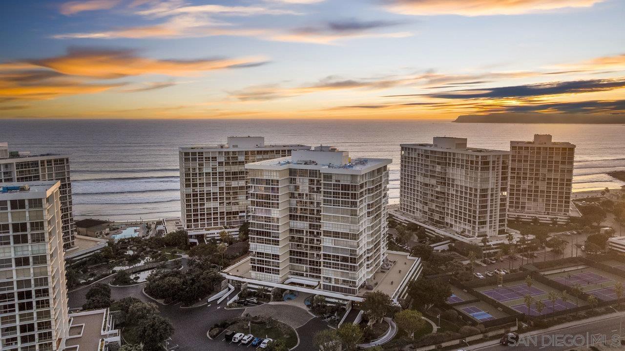 Detail Gallery Image 2 of 31 For 1750  Avenida Del Mundo  904, Coronado,  CA 92118 - 3 Beds | 3 Baths