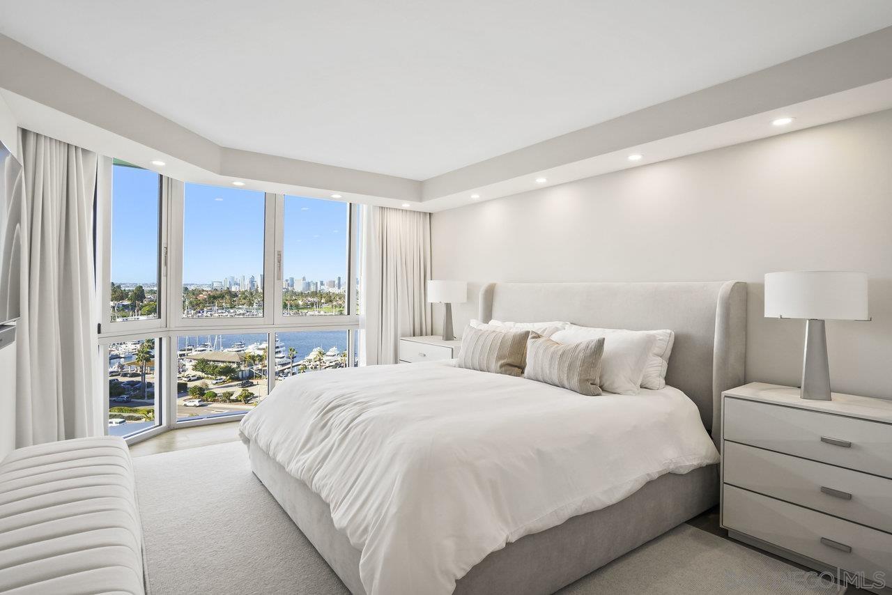 Detail Gallery Image 13 of 31 For 1750  Avenida Del Mundo  904, Coronado,  CA 92118 - 3 Beds | 3 Baths