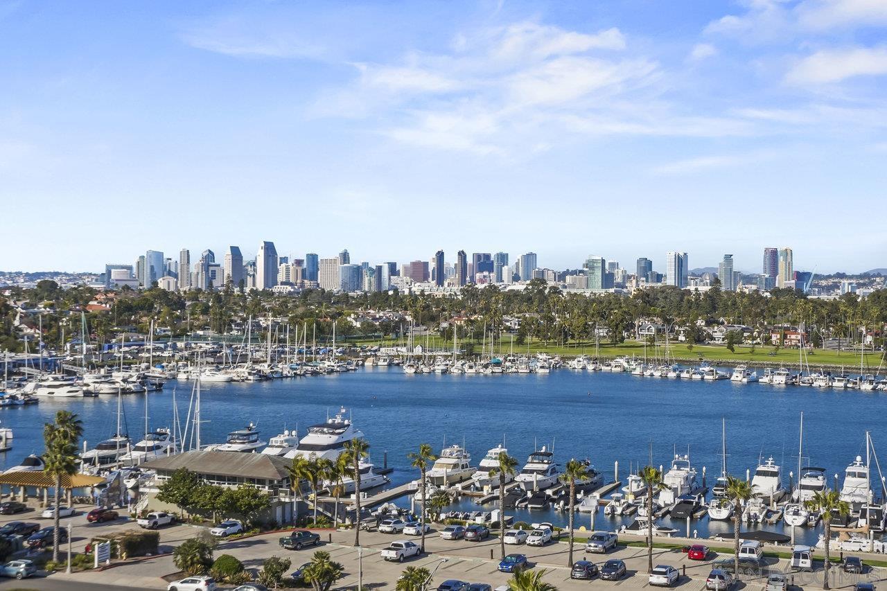 Detail Gallery Image 9 of 31 For 1750  Avenida Del Mundo  904, Coronado,  CA 92118 - 3 Beds | 3 Baths