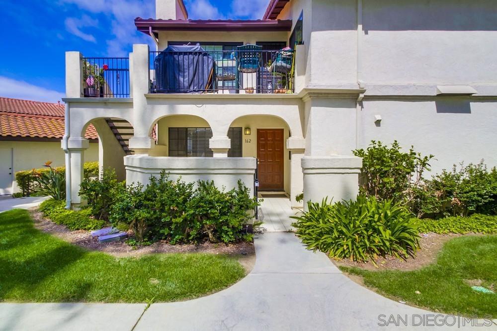 Detail Gallery Image 2 of 32 For 4175  Porte De Merano  162, San Diego,  CA 92122 - 2 Beds | 2 Baths