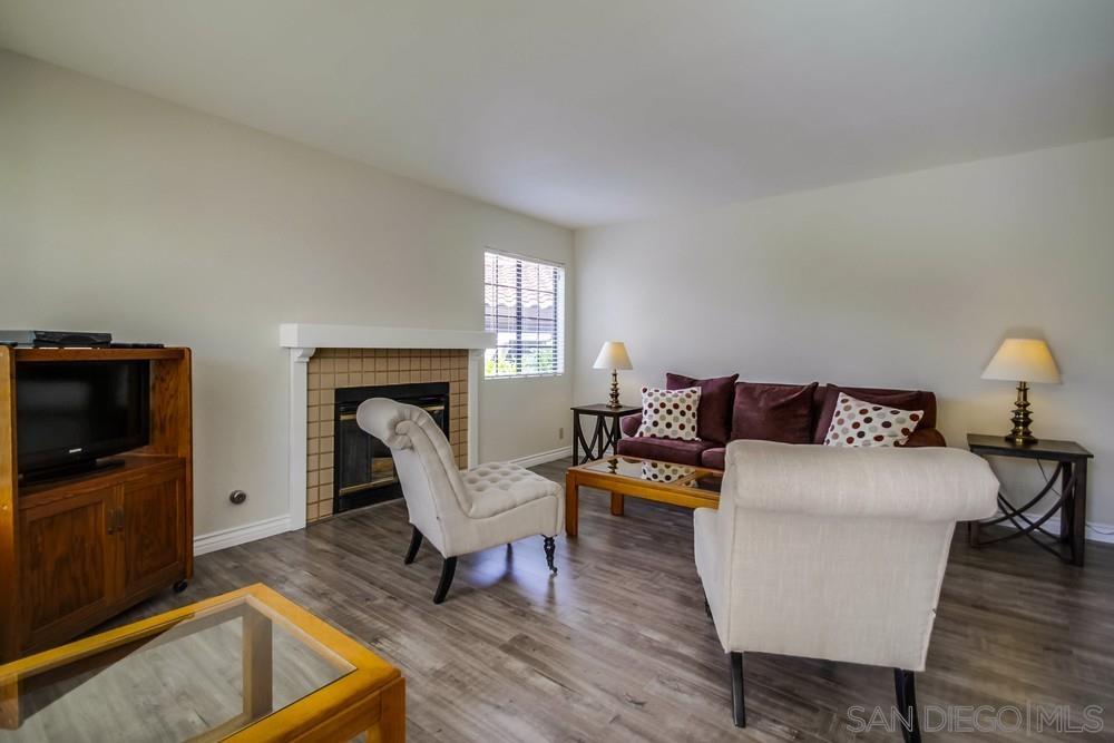 Detail Gallery Image 5 of 32 For 4175  Porte De Merano  162, San Diego,  CA 92122 - 2 Beds | 2 Baths