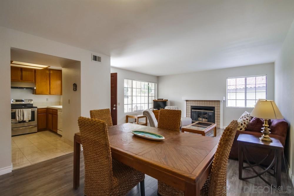 Detail Gallery Image 10 of 32 For 4175  Porte De Merano  162, San Diego,  CA 92122 - 2 Beds | 2 Baths