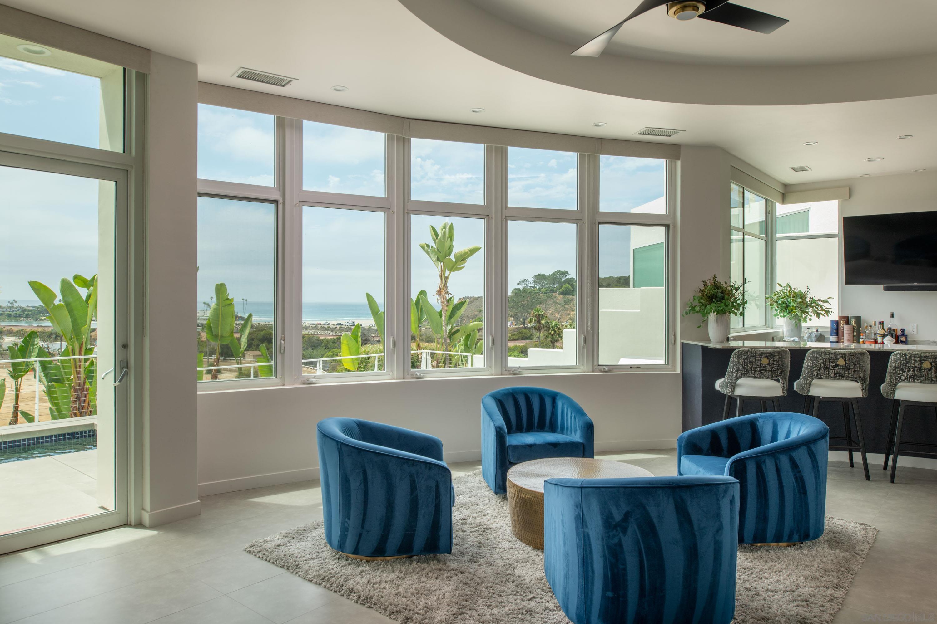 Detail Gallery Image 15 of 25 For 121  via De La Valle, Del Mar,  CA 92014 - 4 Beds | 4/1 Baths