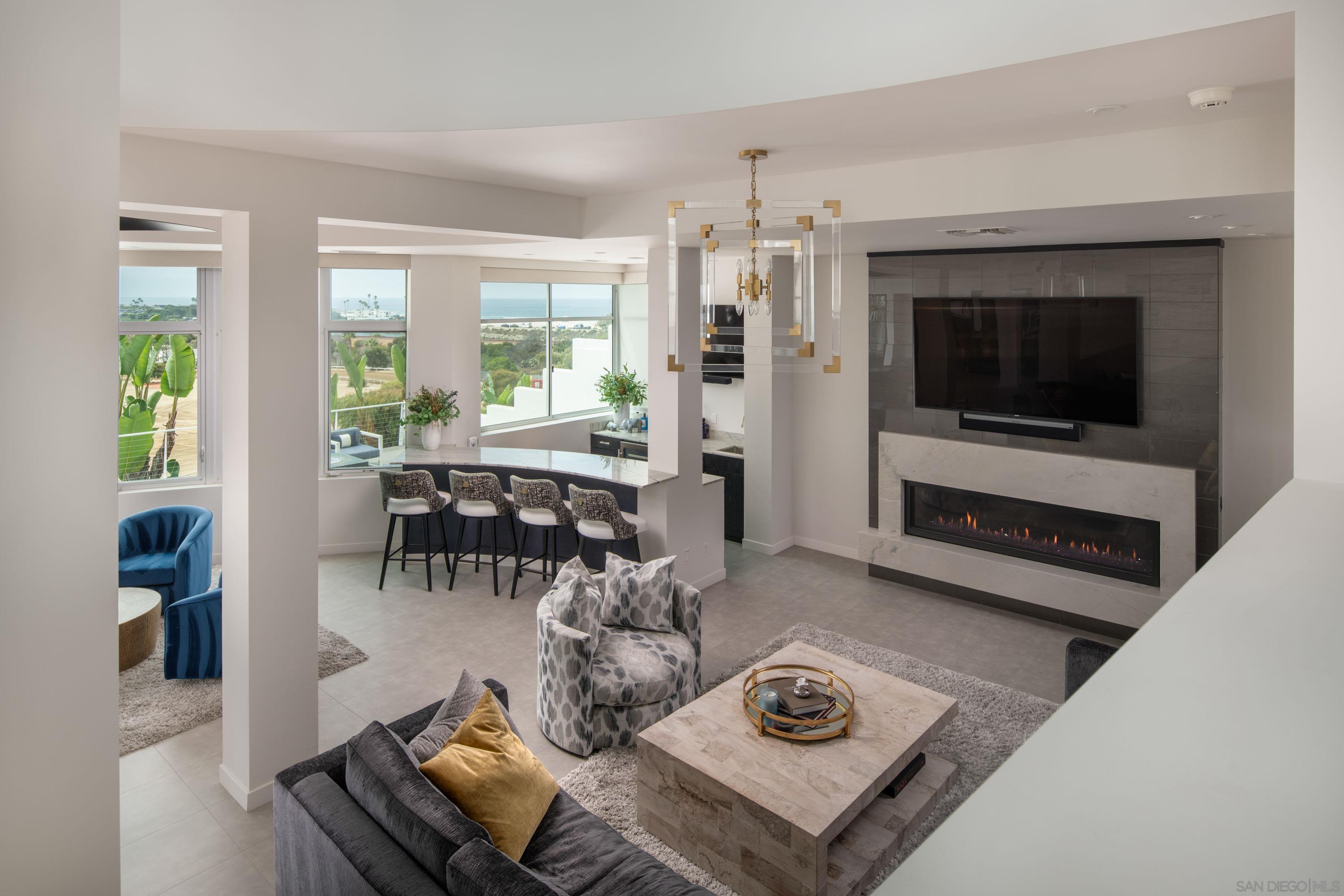 Detail Gallery Image 6 of 25 For 121  via De La Valle, Del Mar,  CA 92014 - 4 Beds | 4/1 Baths