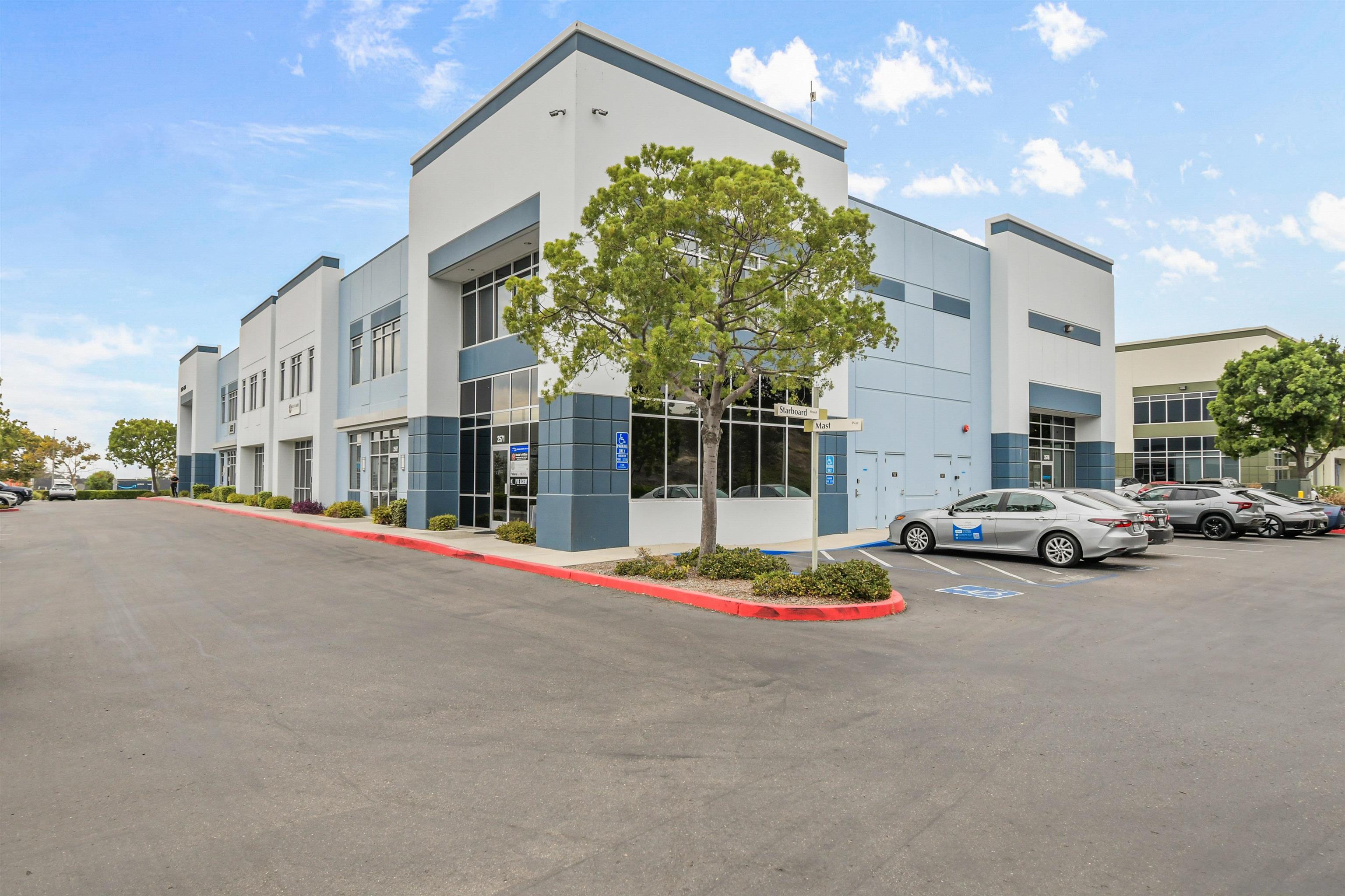 Detail Gallery Image 2 of 36 For 2563  Mast Way, Chula Vista,  CA 91914 - – Beds | – Baths