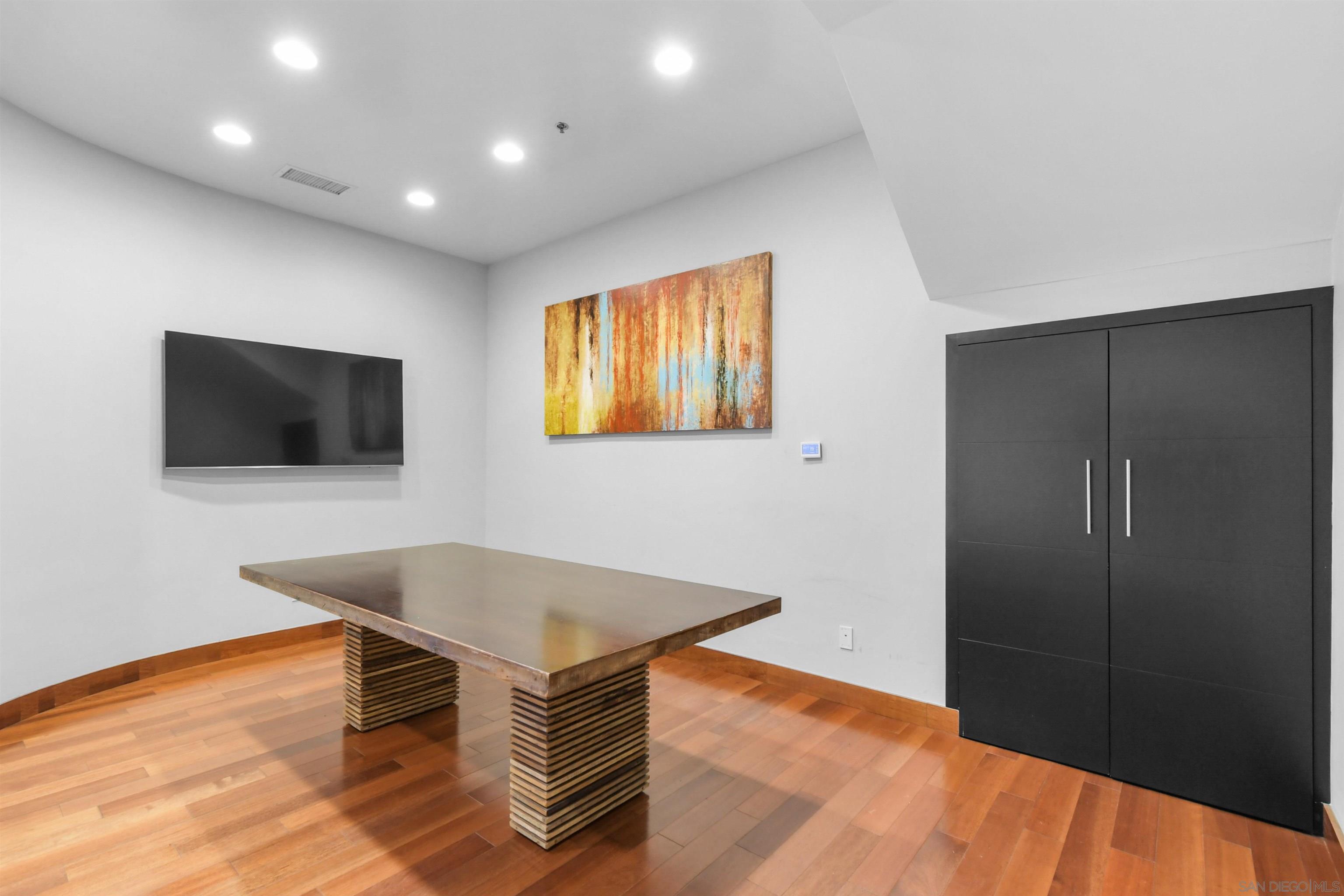 Detail Gallery Image 11 of 36 For 2563  Mast Way, Chula Vista,  CA 91914 - – Beds | – Baths