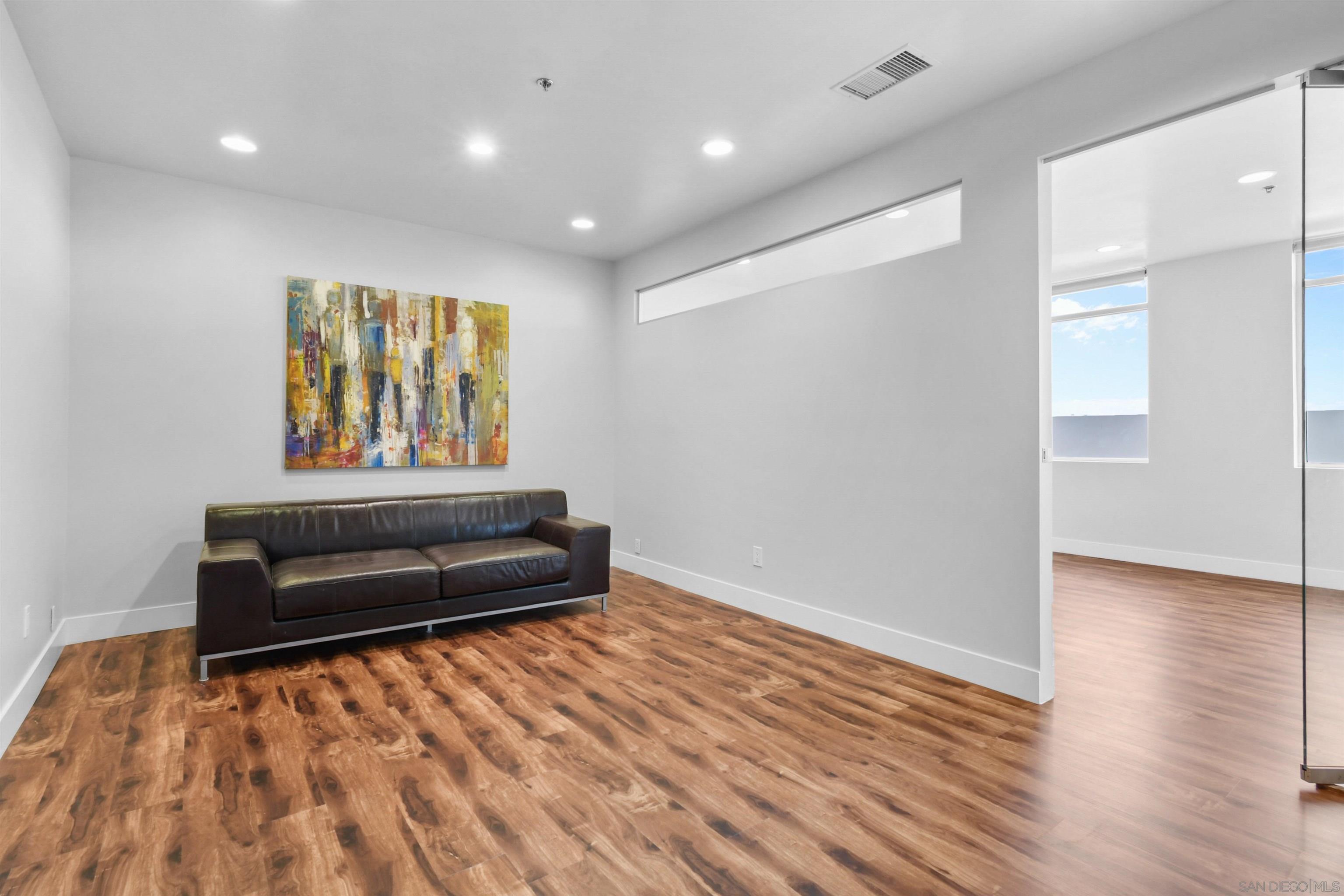 Detail Gallery Image 20 of 36 For 2563  Mast Way, Chula Vista,  CA 91914 - – Beds | – Baths