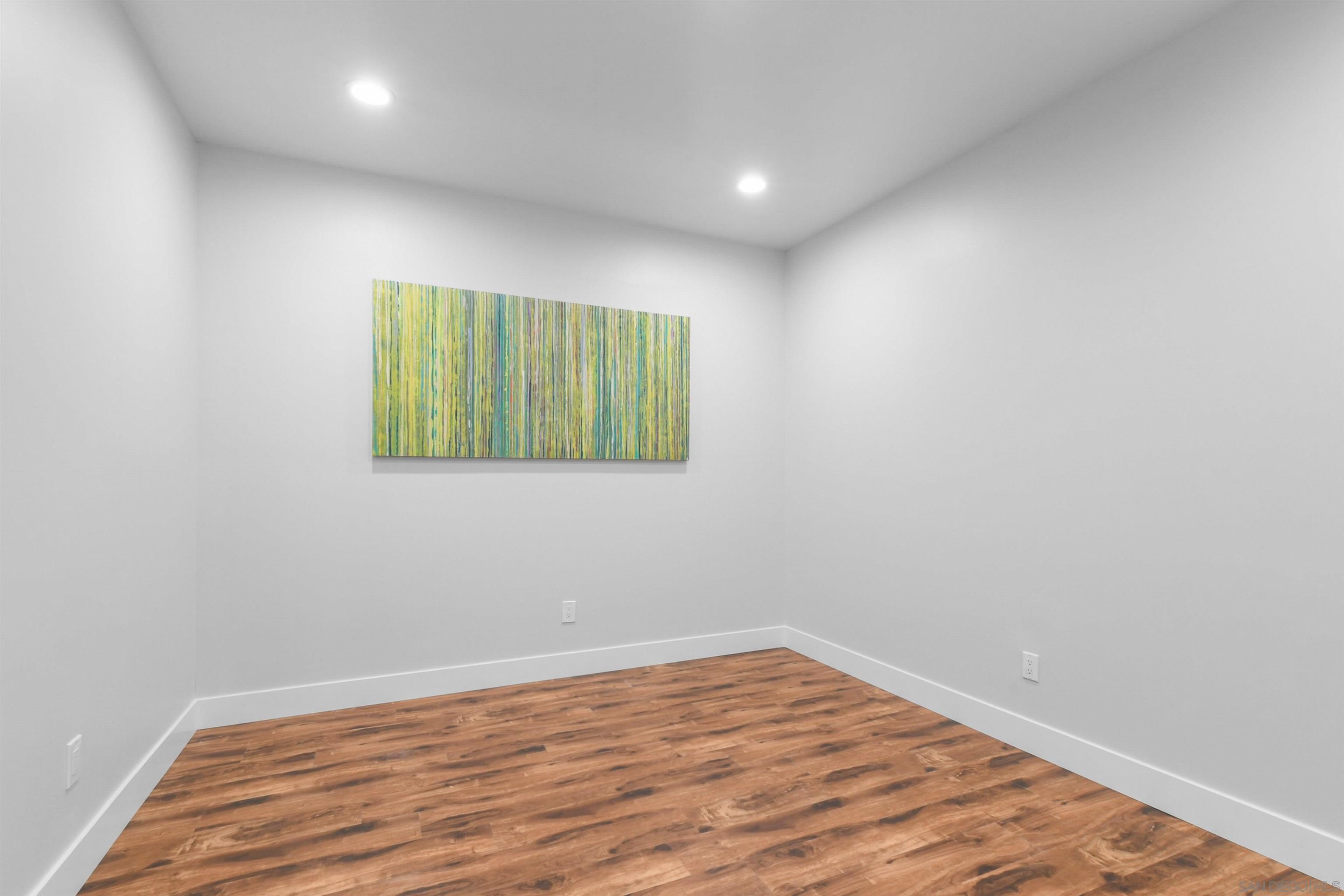 Detail Gallery Image 33 of 36 For 2563  Mast Way, Chula Vista,  CA 91914 - – Beds | – Baths