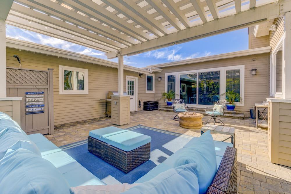 Detail Gallery Image 19 of 41 For 250  Redwood Ave, Carlsbad,  CA 92008 - 3 Beds | 2 Baths