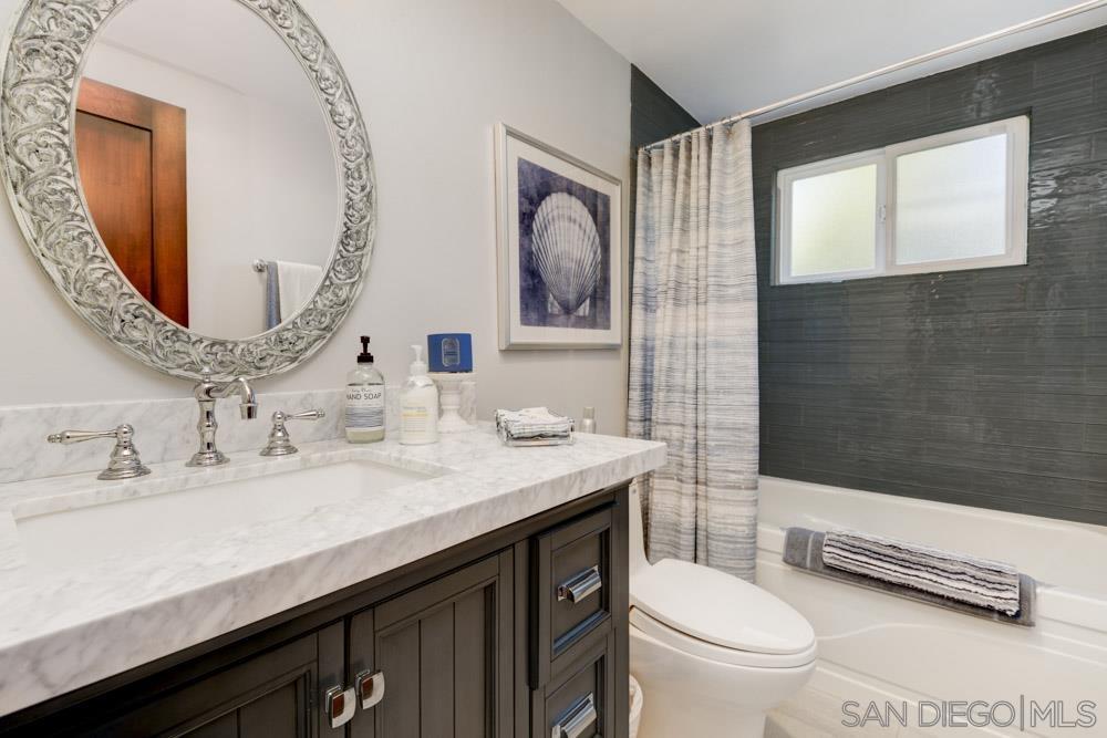 Detail Gallery Image 31 of 41 For 250  Redwood Ave, Carlsbad,  CA 92008 - 3 Beds | 2 Baths