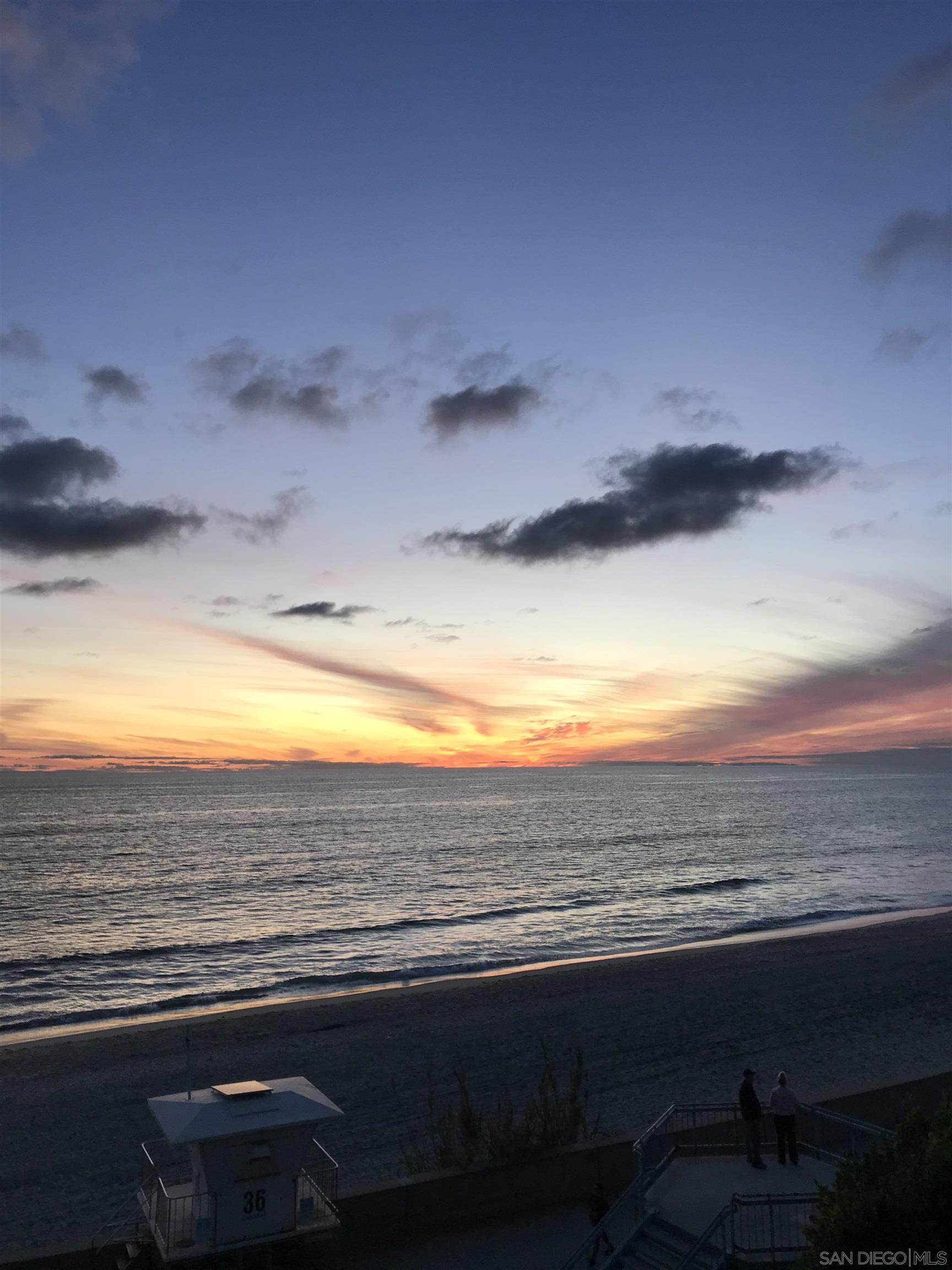 Detail Gallery Image 38 of 41 For 250  Redwood Ave, Carlsbad,  CA 92008 - 3 Beds | 2 Baths