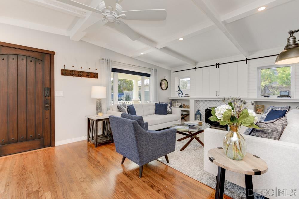 Detail Gallery Image 10 of 41 For 250  Redwood Ave, Carlsbad,  CA 92008 - 3 Beds | 2 Baths