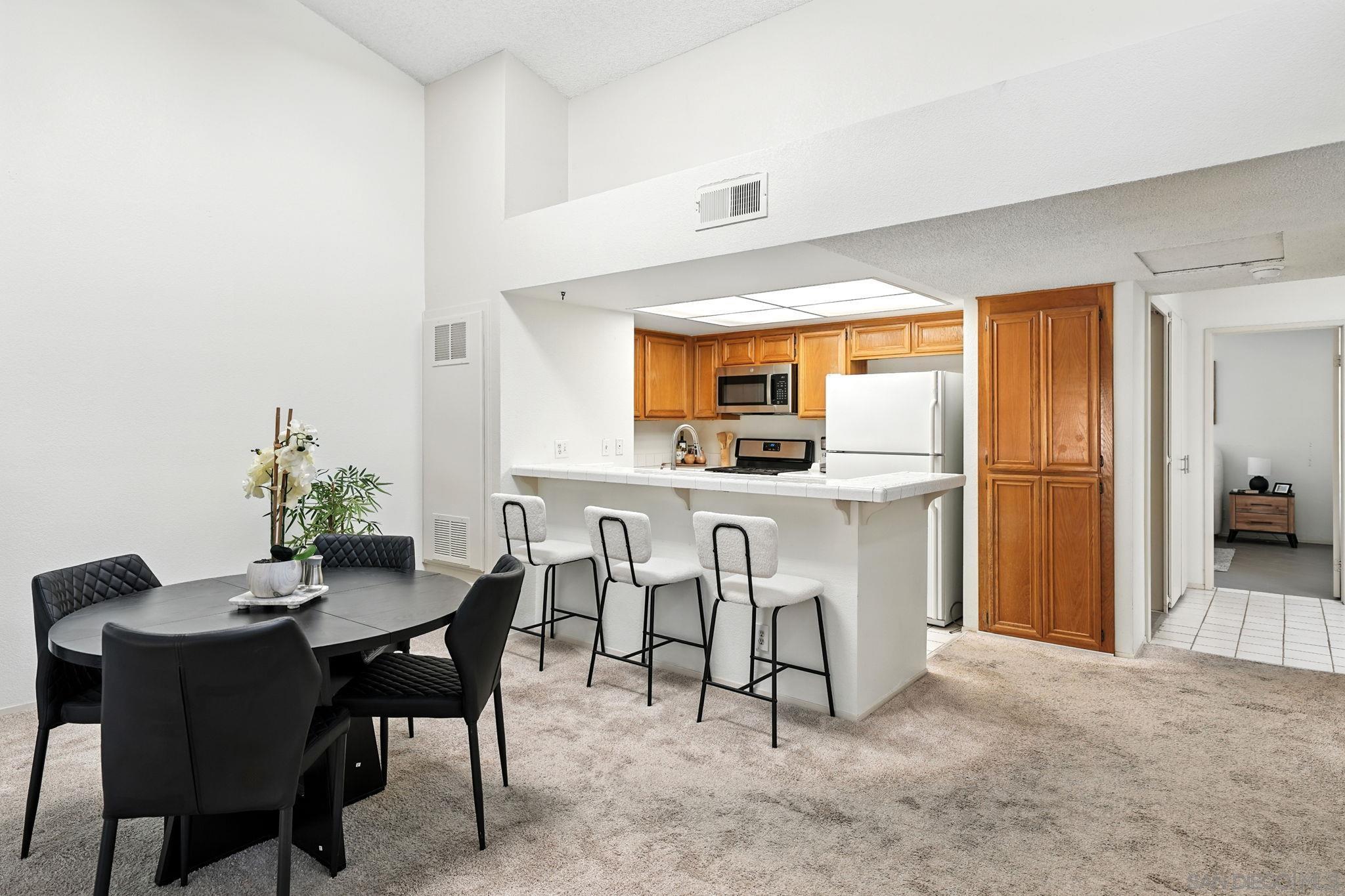 Detail Gallery Image 6 of 25 For 9899  Scripps Westview Way  #244,  San Diego,  CA 92131 - 2 Beds | 2 Baths