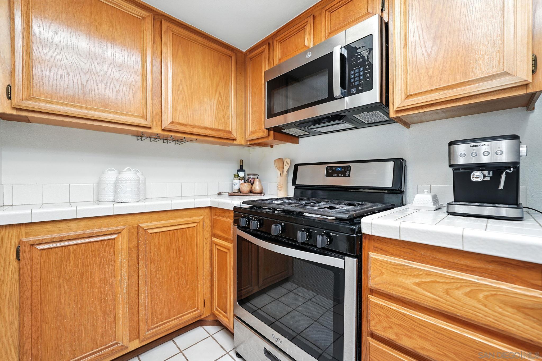 Detail Gallery Image 10 of 25 For 9899  Scripps Westview Way  #244,  San Diego,  CA 92131 - 2 Beds | 2 Baths