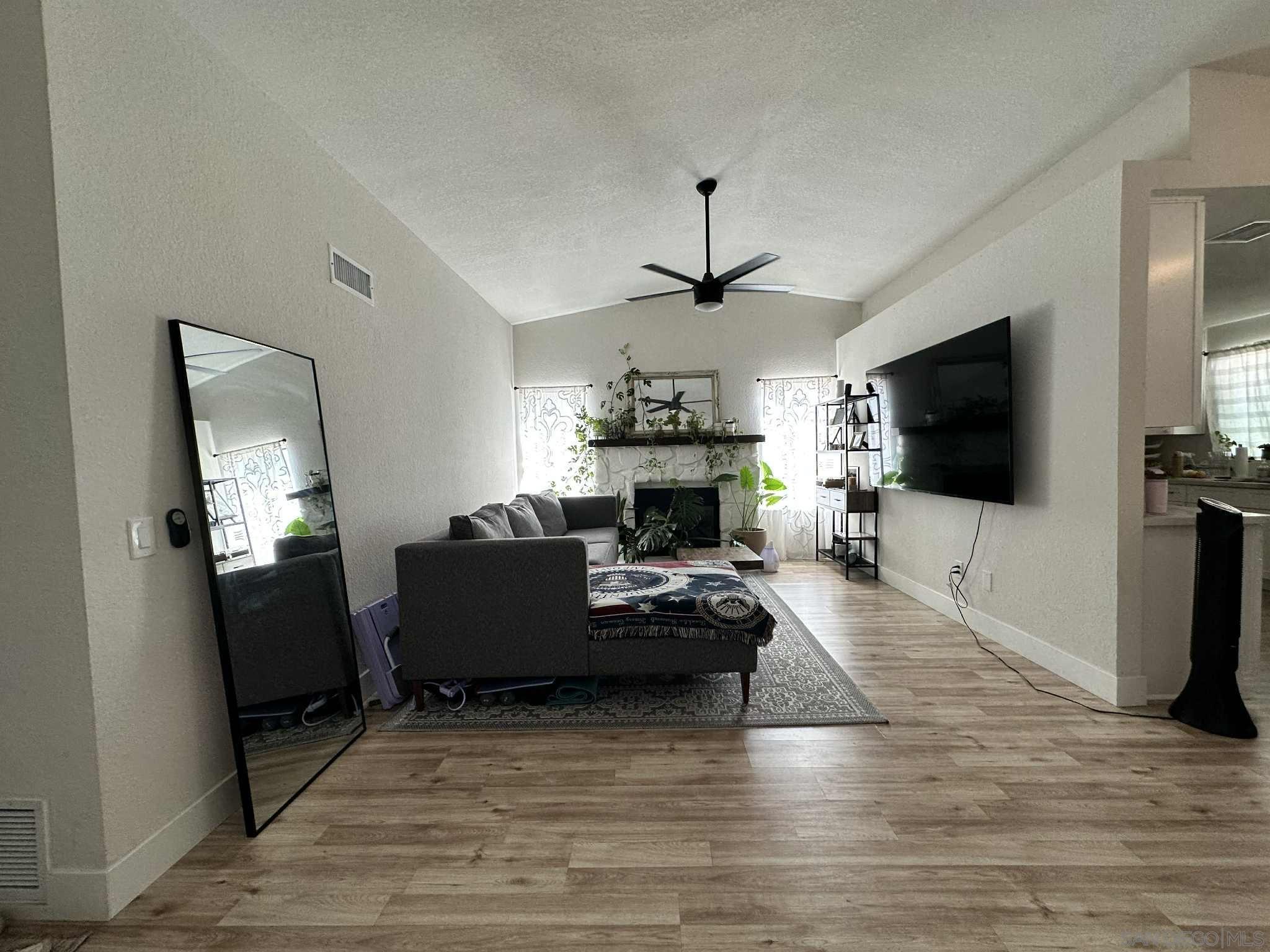 Detail Gallery Image 2 of 22 For 29721  Oakbridge Drive, Sun City,  CA 92586 - 4 Beds | 2 Baths