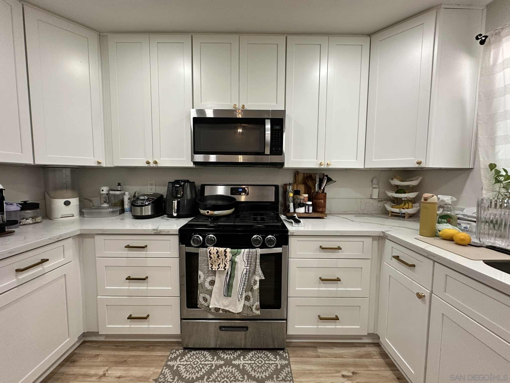 Detail Gallery Image 5 of 22 For 29721  Oakbridge Drive, Sun City,  CA 92586 - 4 Beds | 2 Baths