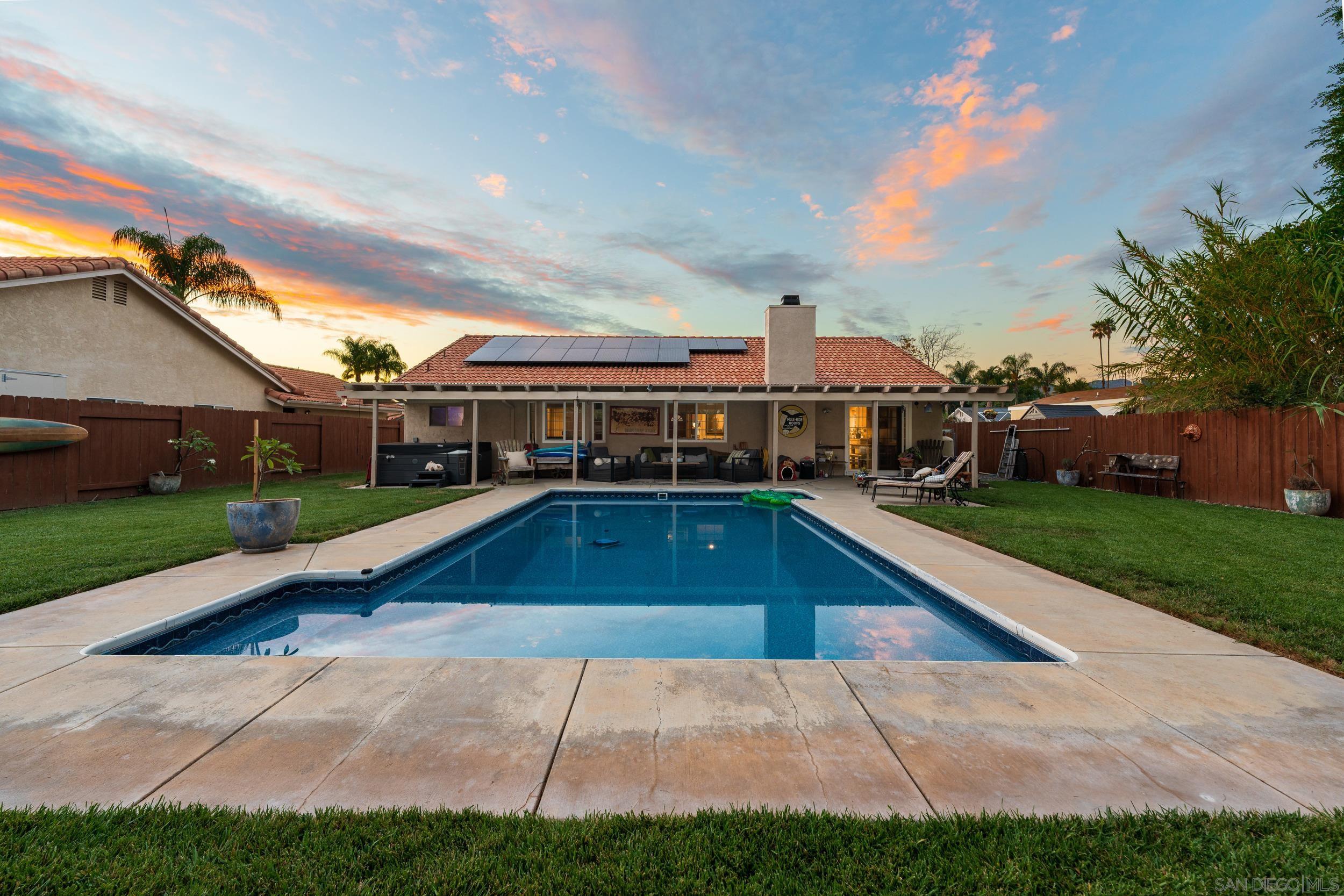 Front Image Thumbnail for SD250037611