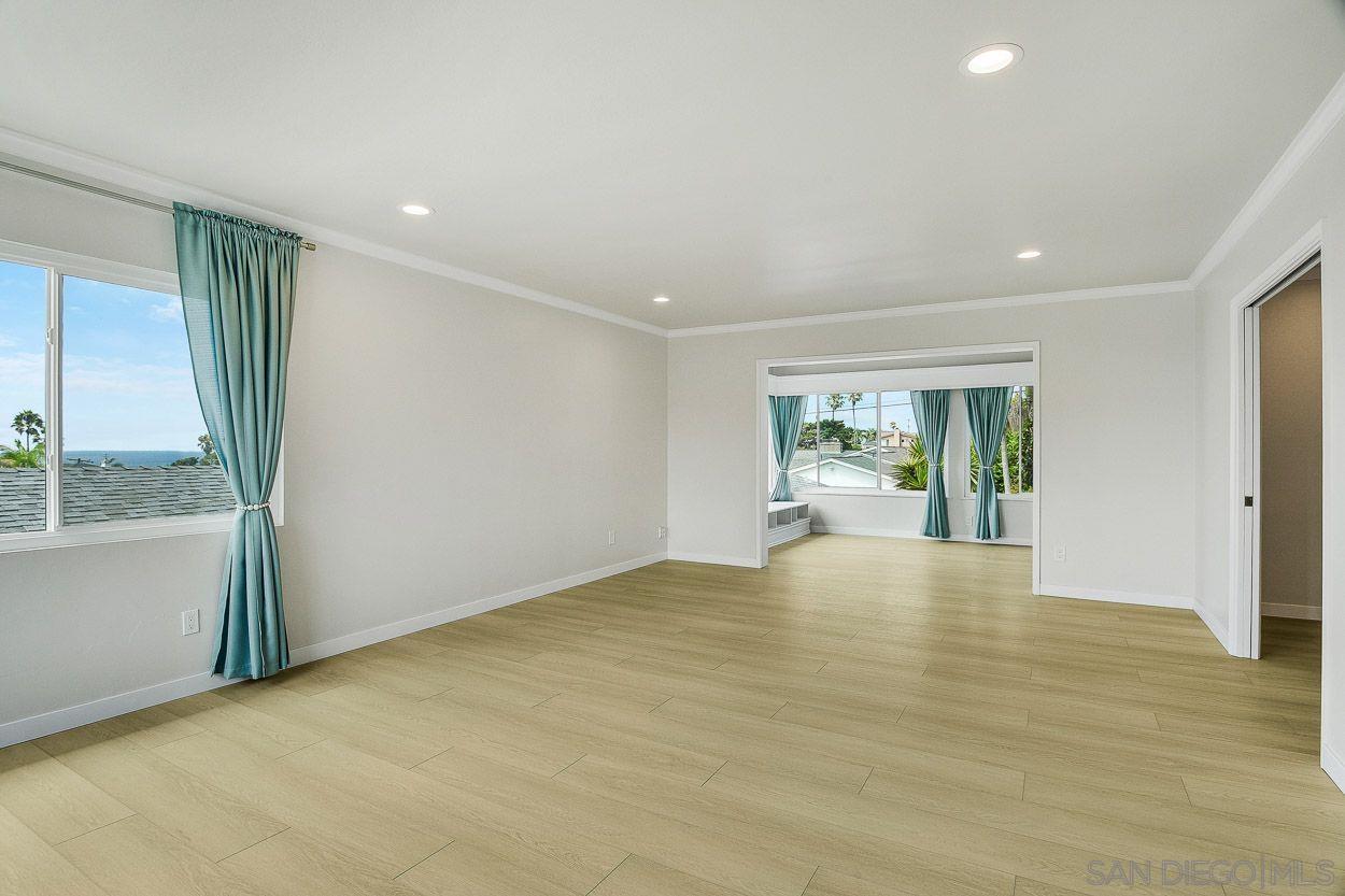 Detail Gallery Image 12 of 28 For 4462  Algeciras, San Diego,  CA 92107 - 3 Beds | 2 Baths